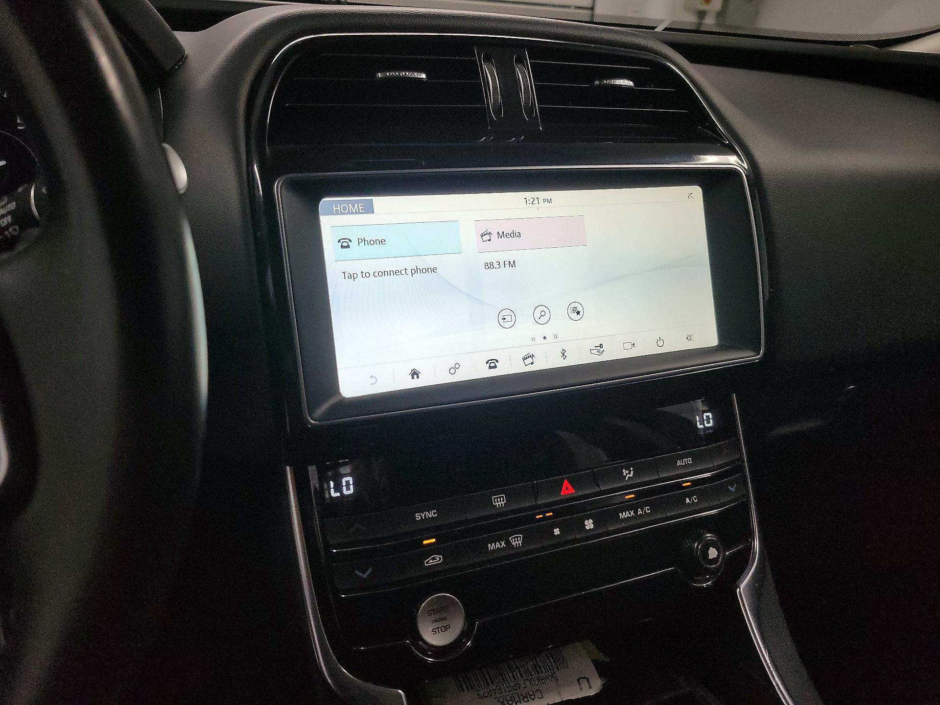 Thumbnail: 2019 Jaguar XE - 14