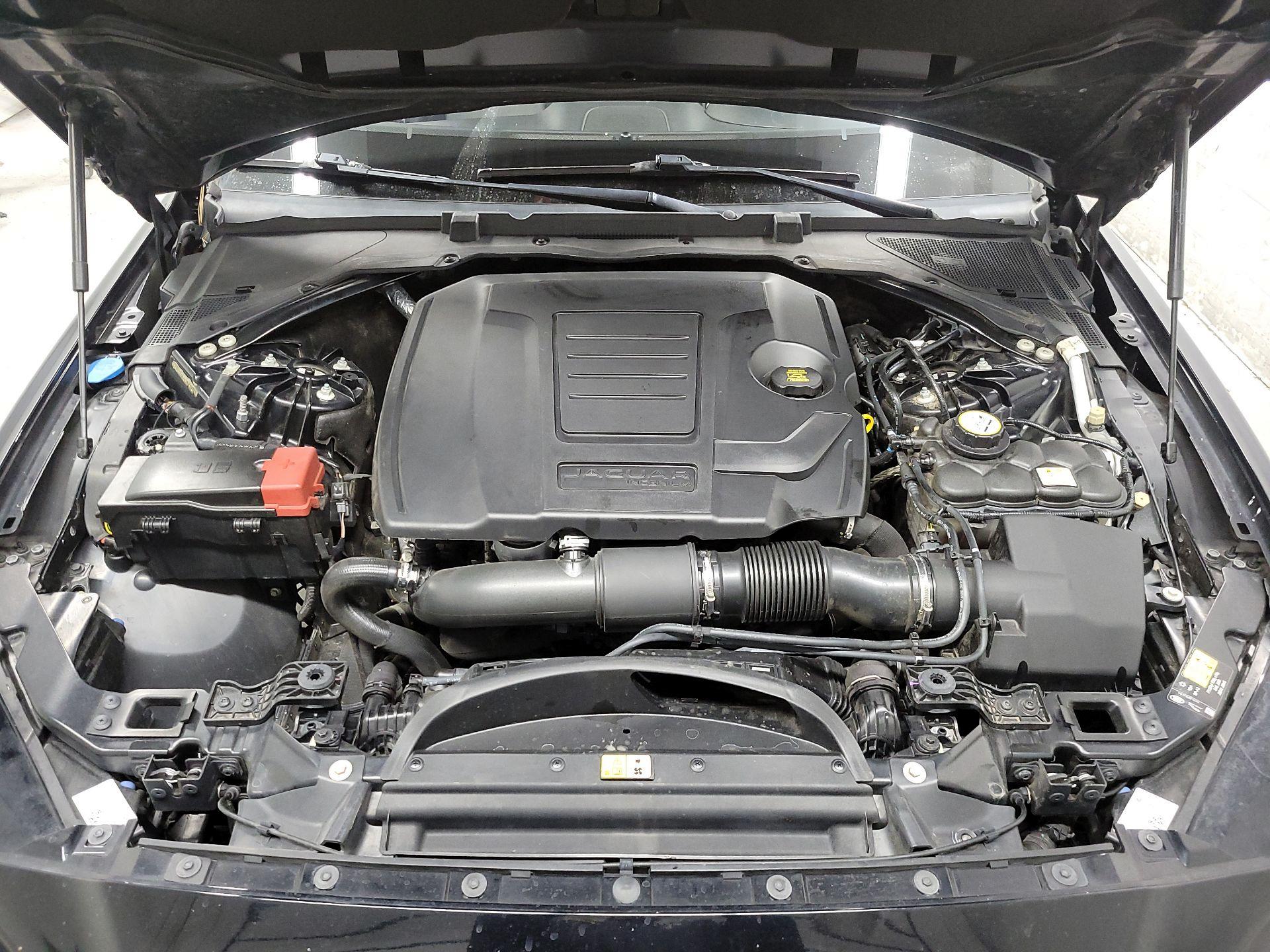 Thumbnail: 2019 Jaguar XE - 20