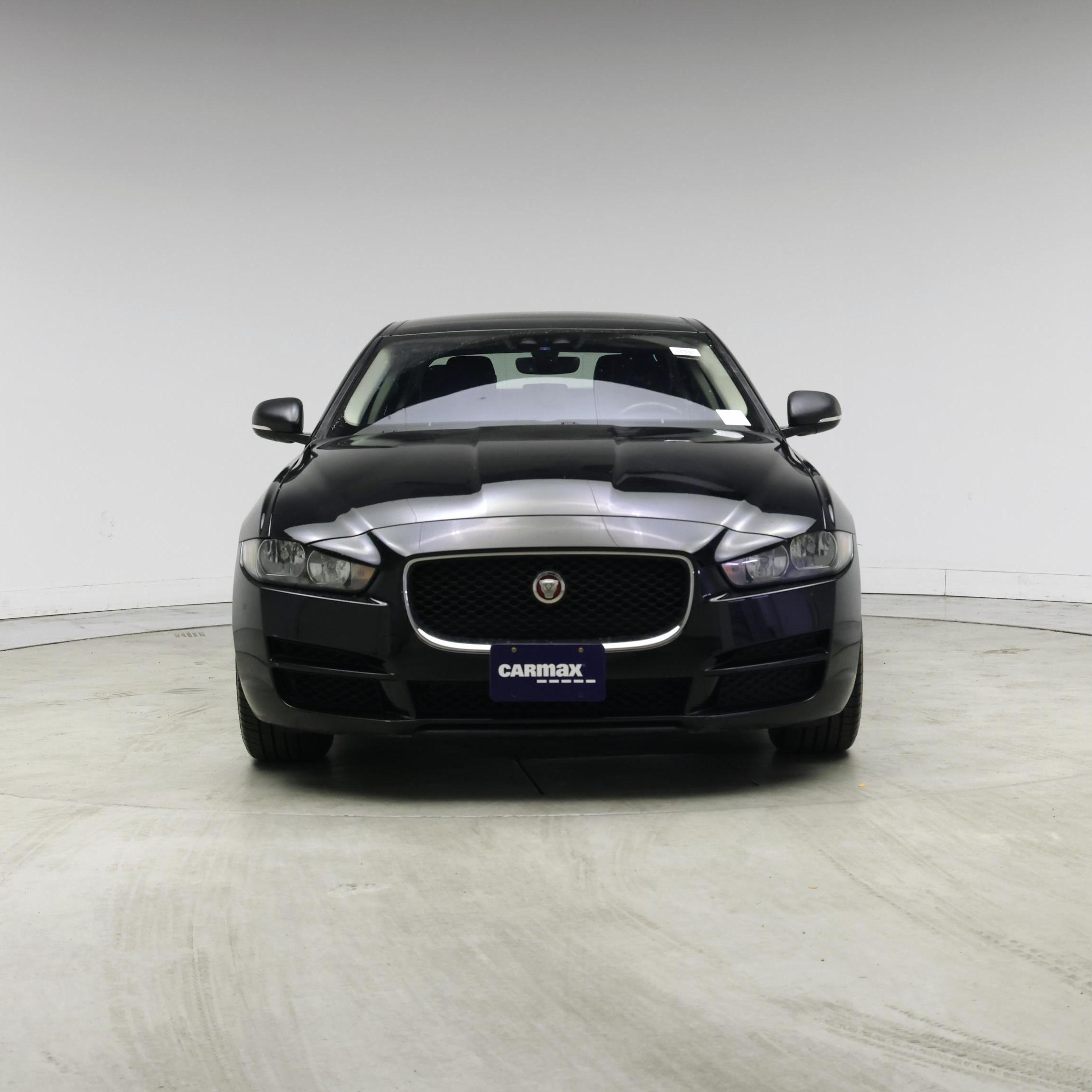 Thumbnail: 2019 Jaguar XE - 5