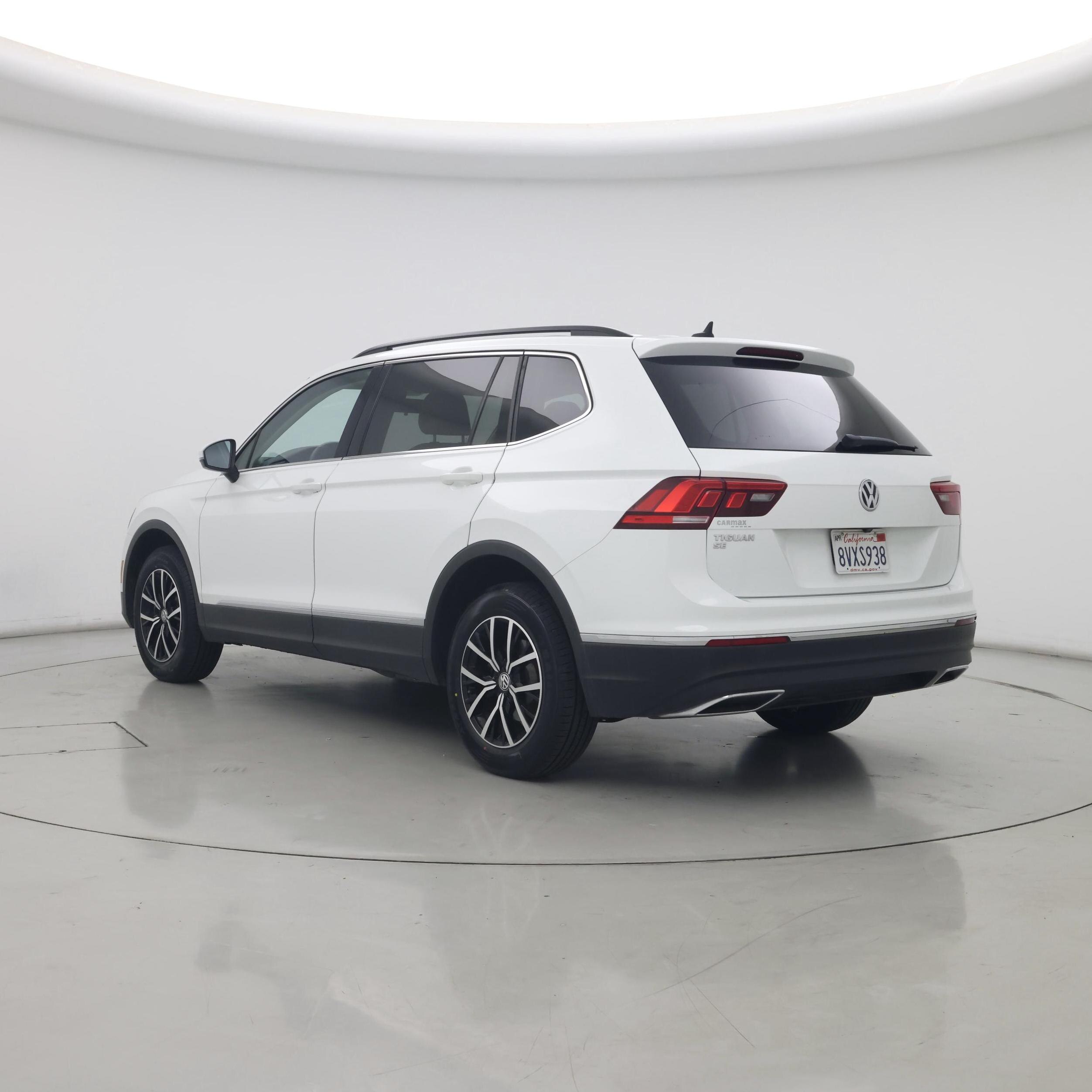 Thumbnail: 2021 Volkswagen Tiguan - 2