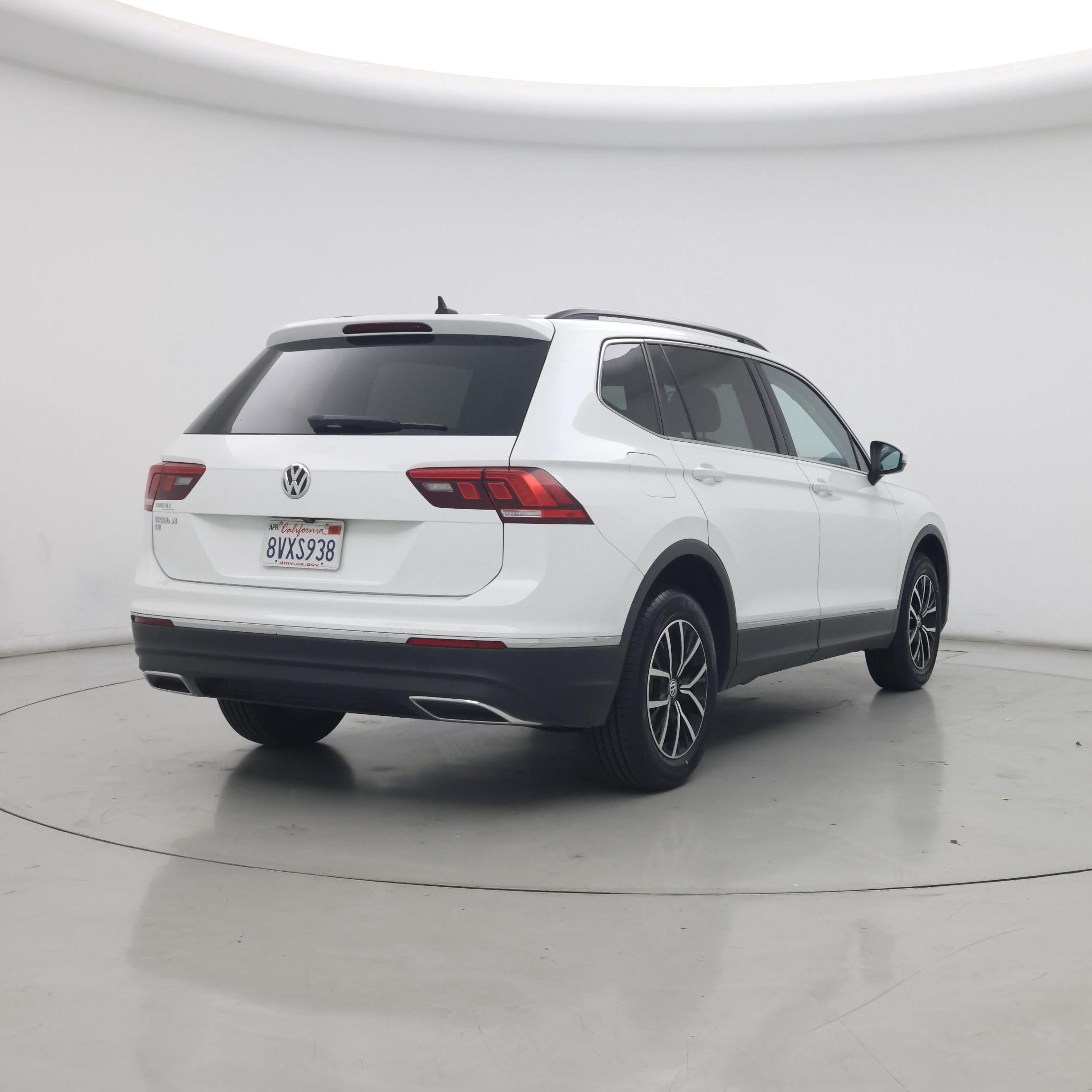 Thumbnail: 2021 Volkswagen Tiguan - 8