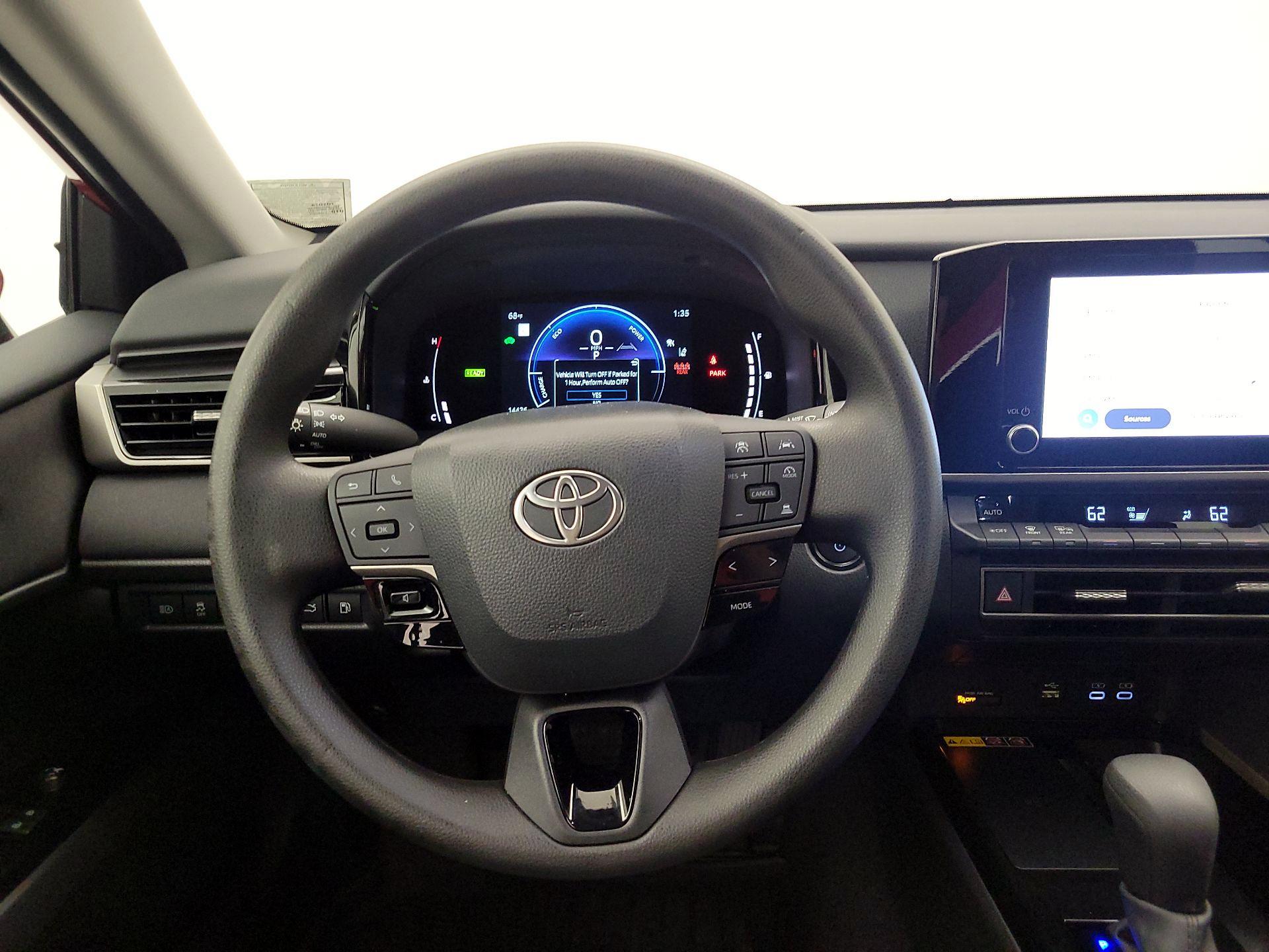 Thumbnail: 2025 Toyota Camry - 10