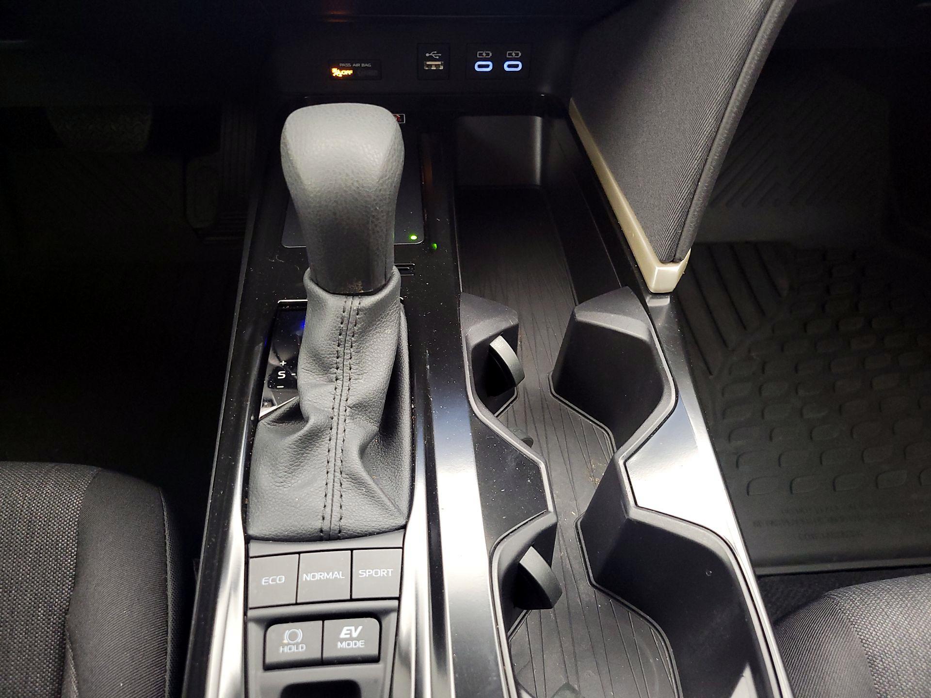 Thumbnail: 2025 Toyota Camry - 17