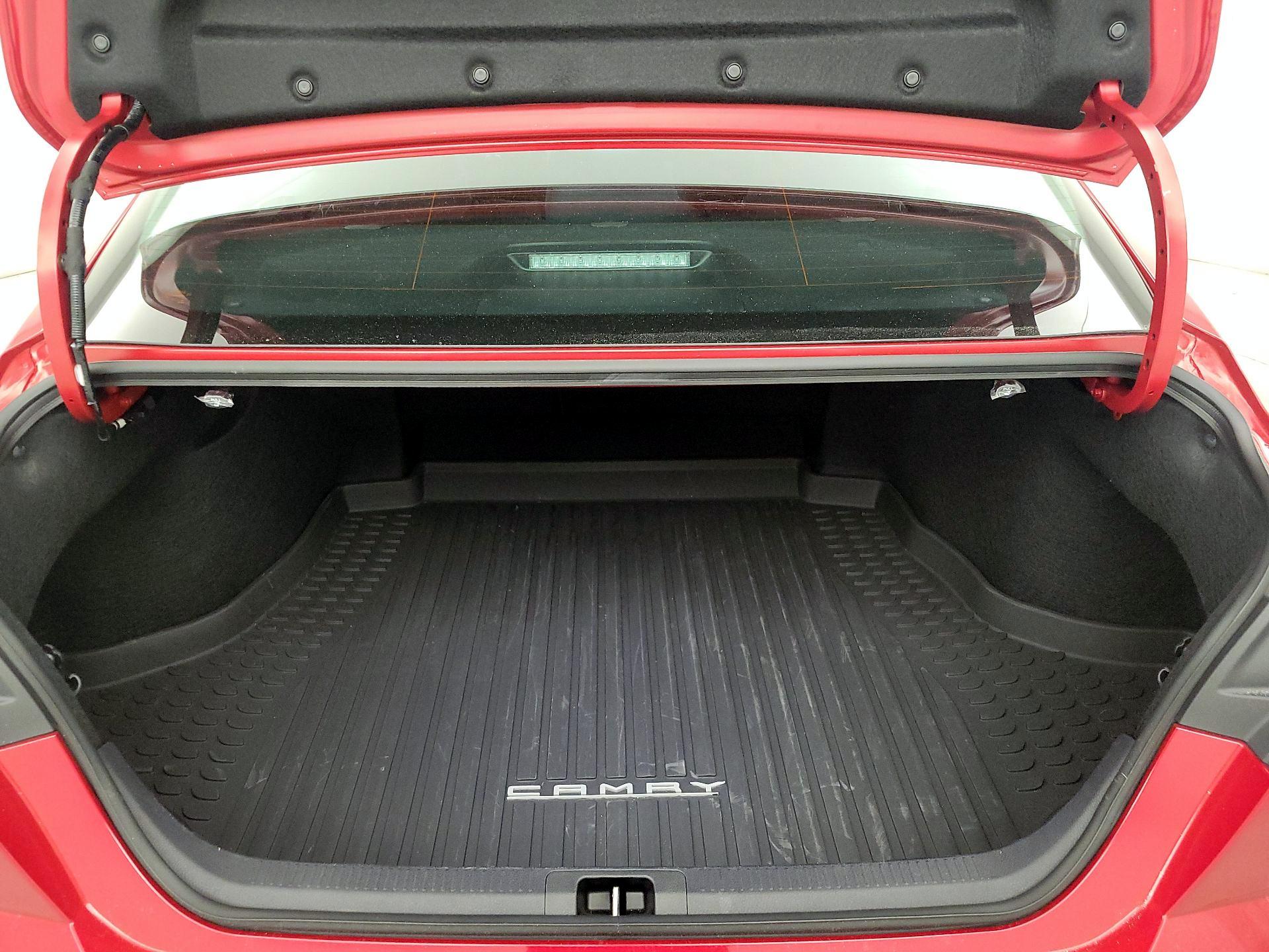 Thumbnail: 2025 Toyota Camry - 20