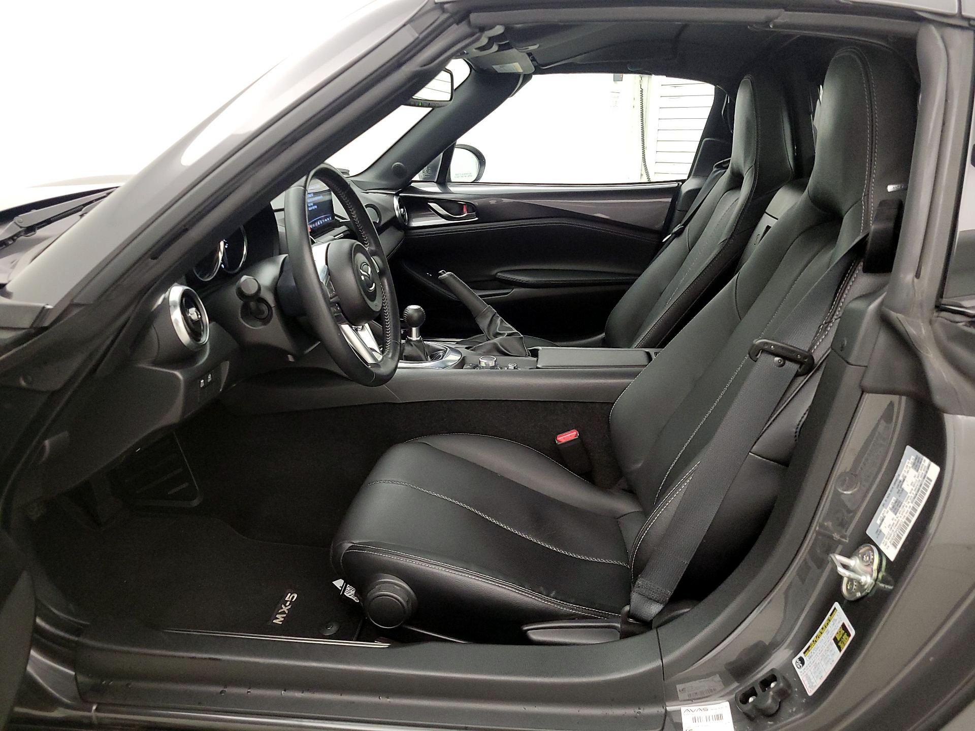 Thumbnail: 2023 Mazda MX-5 Miata - 11