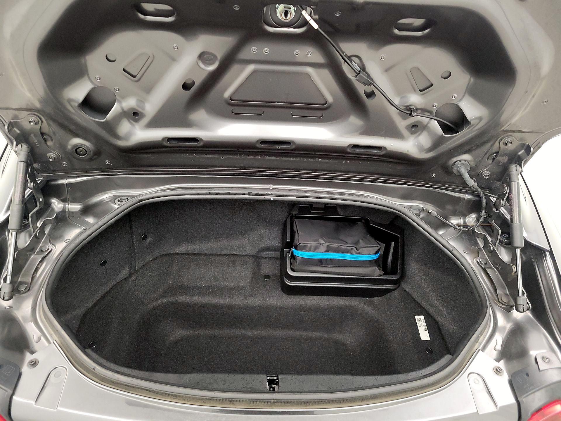 Thumbnail: 2023 Mazda MX-5 Miata - 19