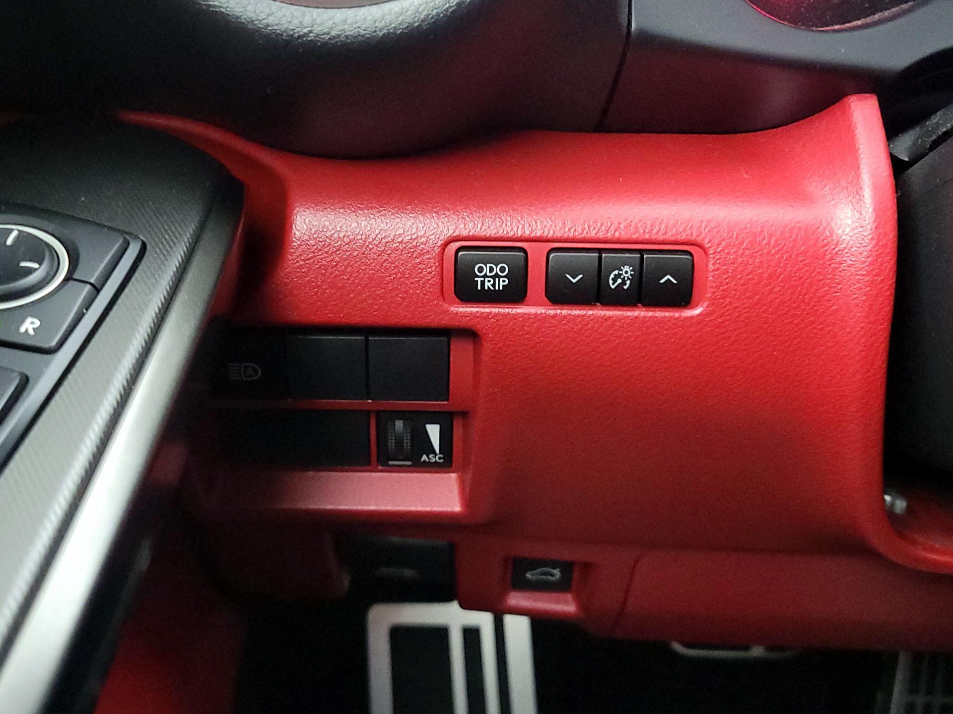 Thumbnail: 2022 Lexus IS - 13