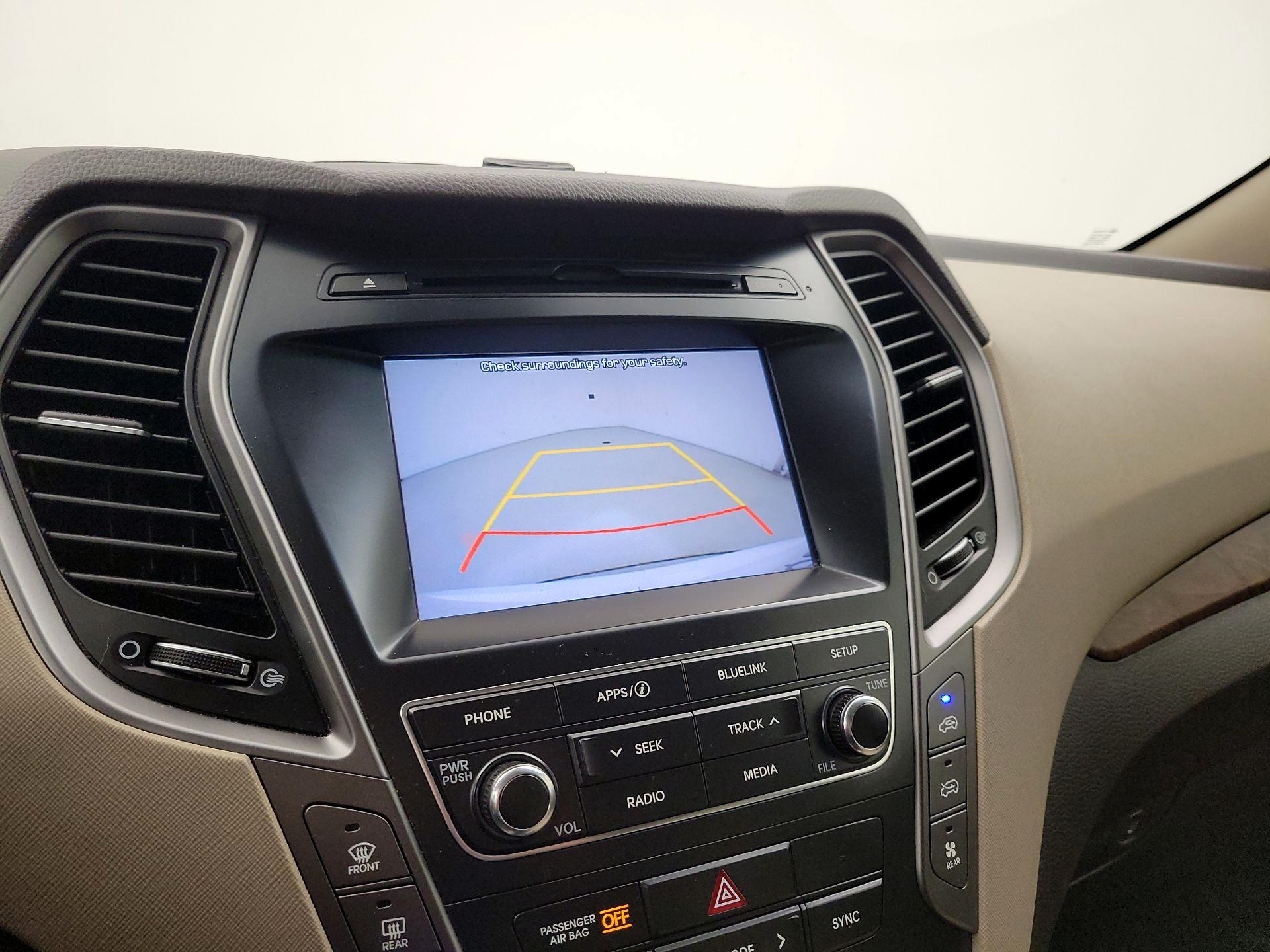 Thumbnail: 2019 Hyundai Santa Fe - 14