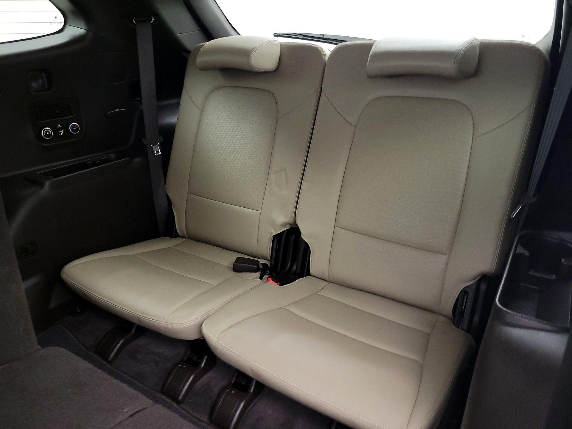 Thumbnail: 2019 Hyundai Santa Fe - 20