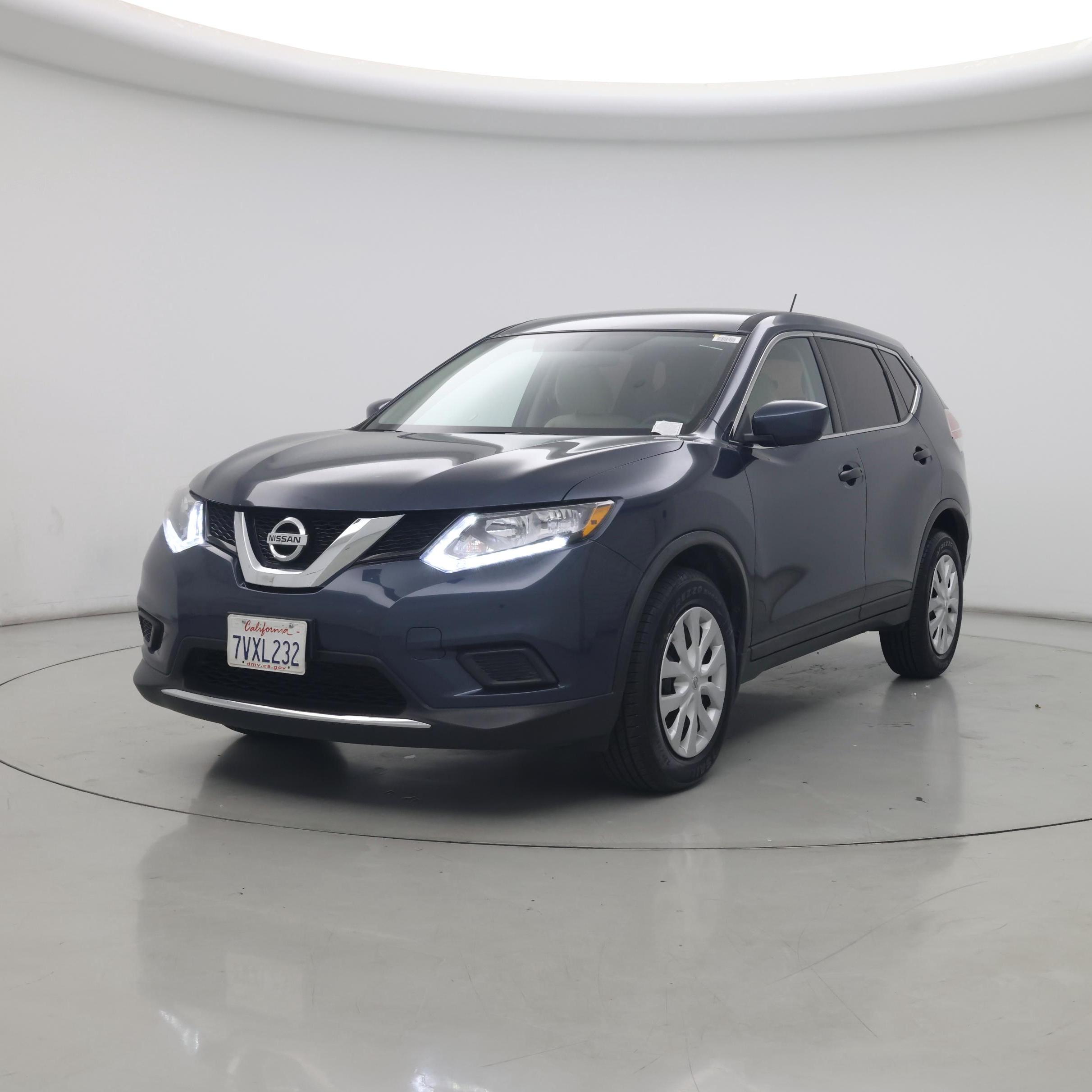 Thumbnail: 2016 Nissan Rogue - 4