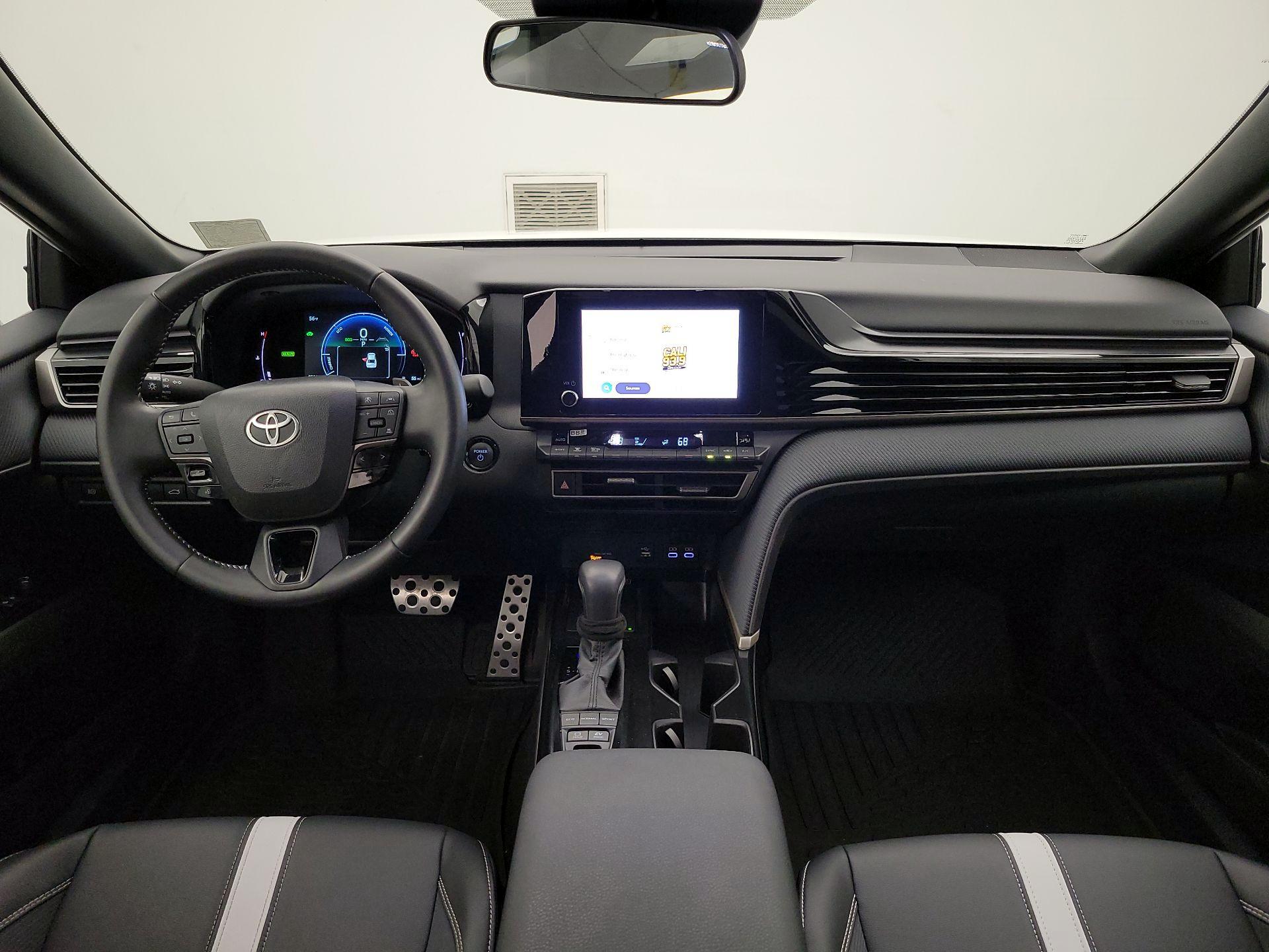 Thumbnail: 2025 Toyota Camry - 9