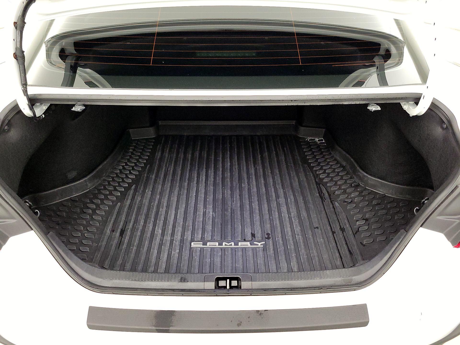 Thumbnail: 2025 Toyota Camry - 19