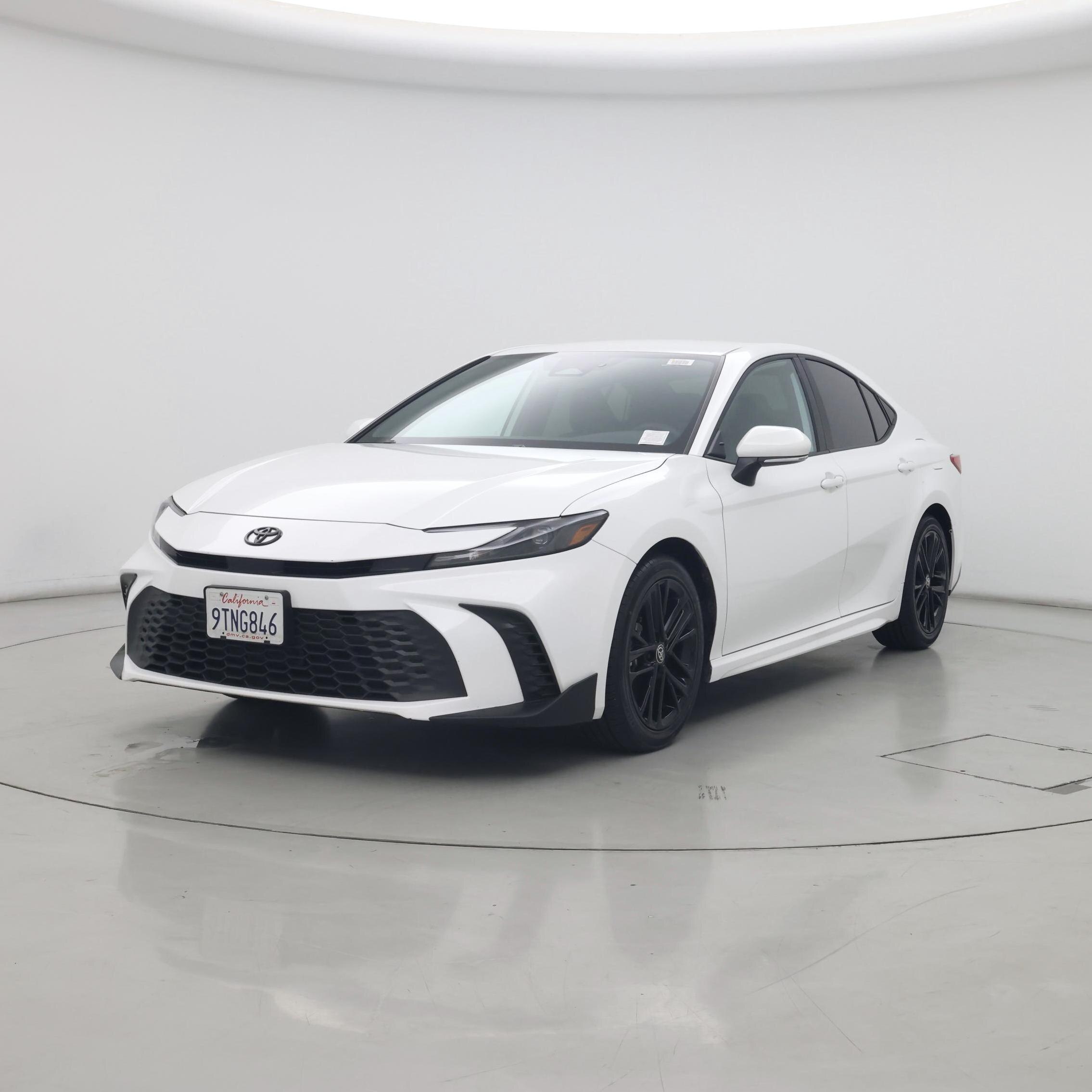 Thumbnail: 2025 Toyota Camry - 4