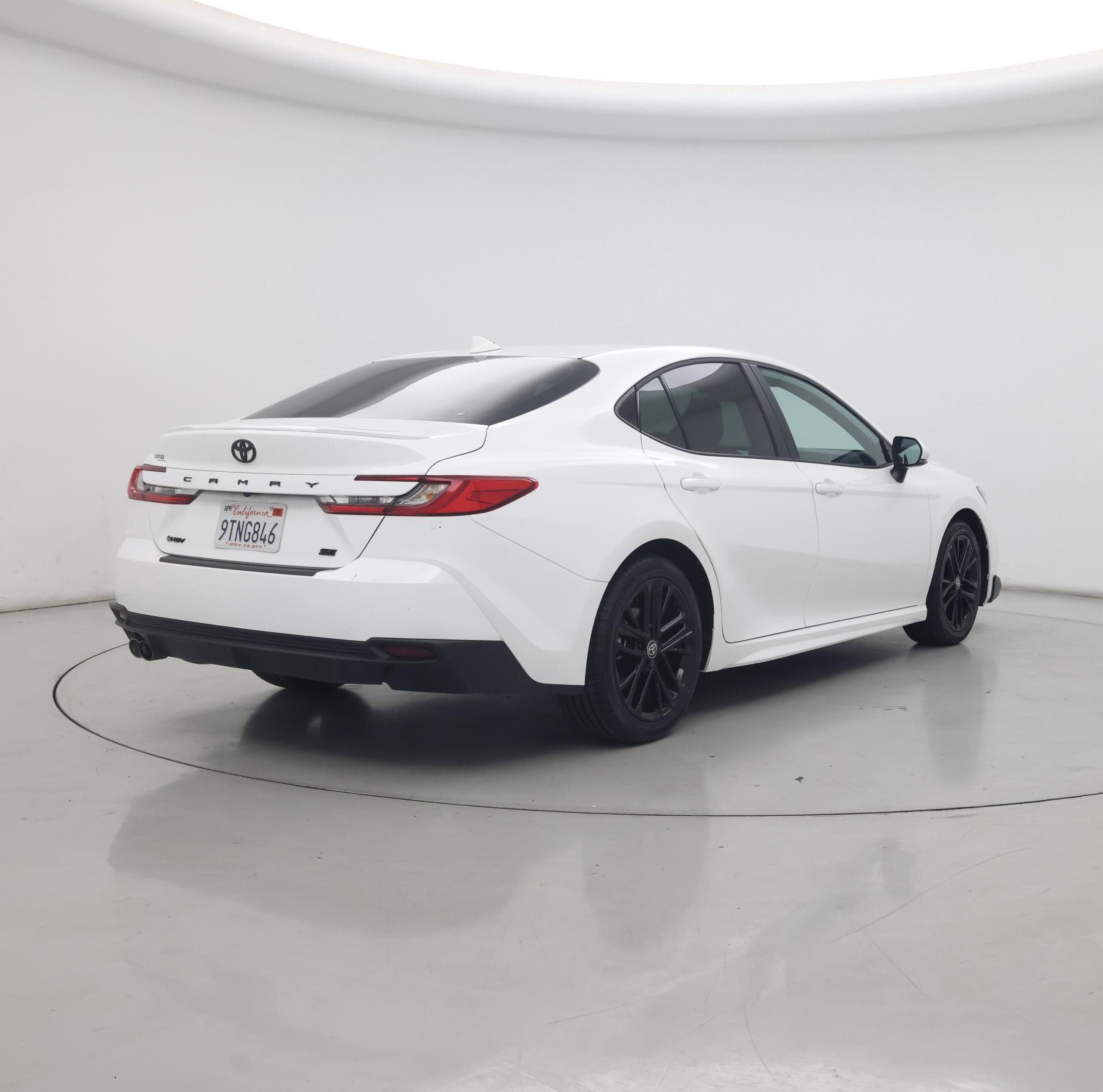 Thumbnail: 2025 Toyota Camry - 8