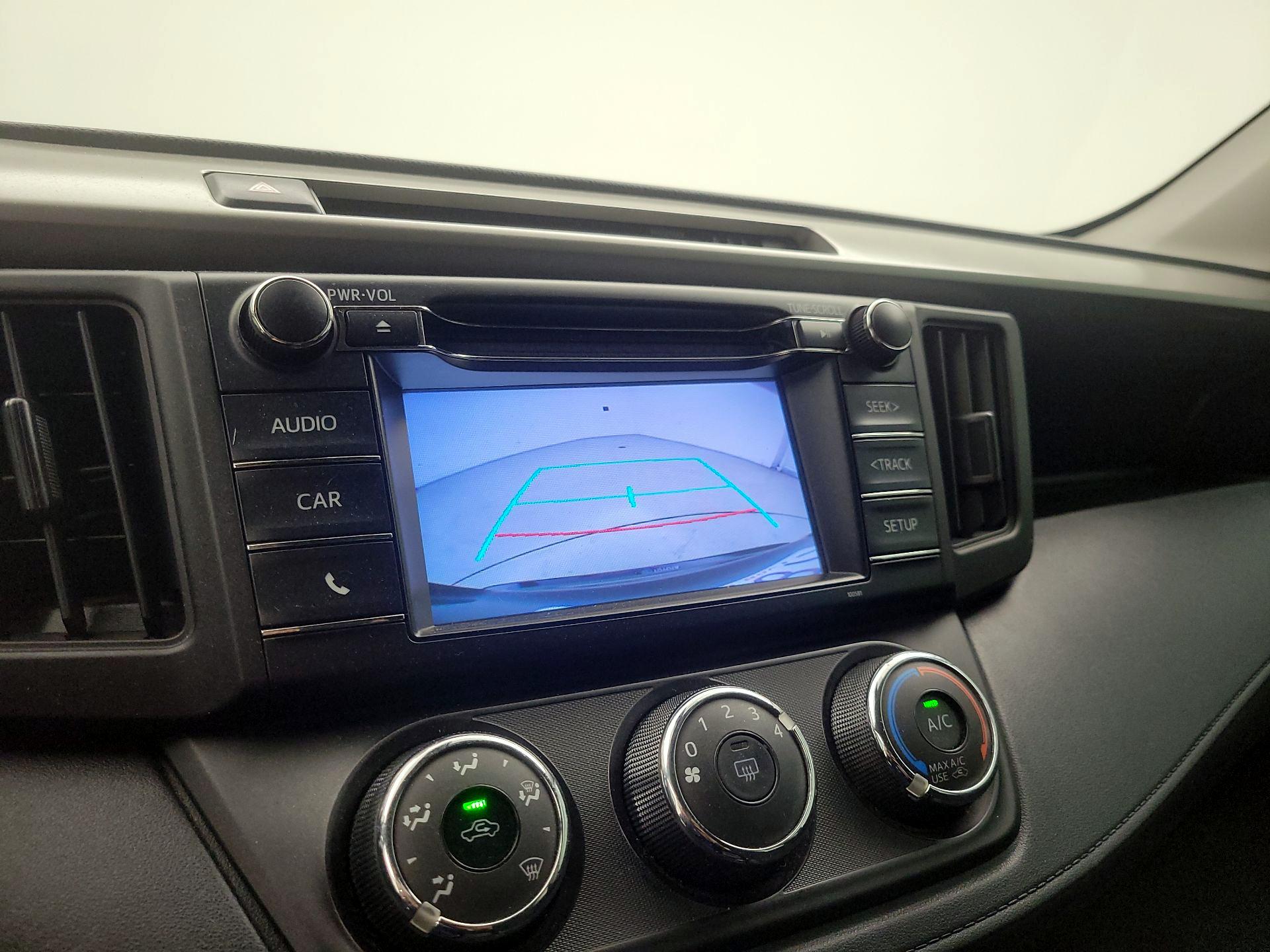 Thumbnail: 2017 Toyota RAV4 - 14