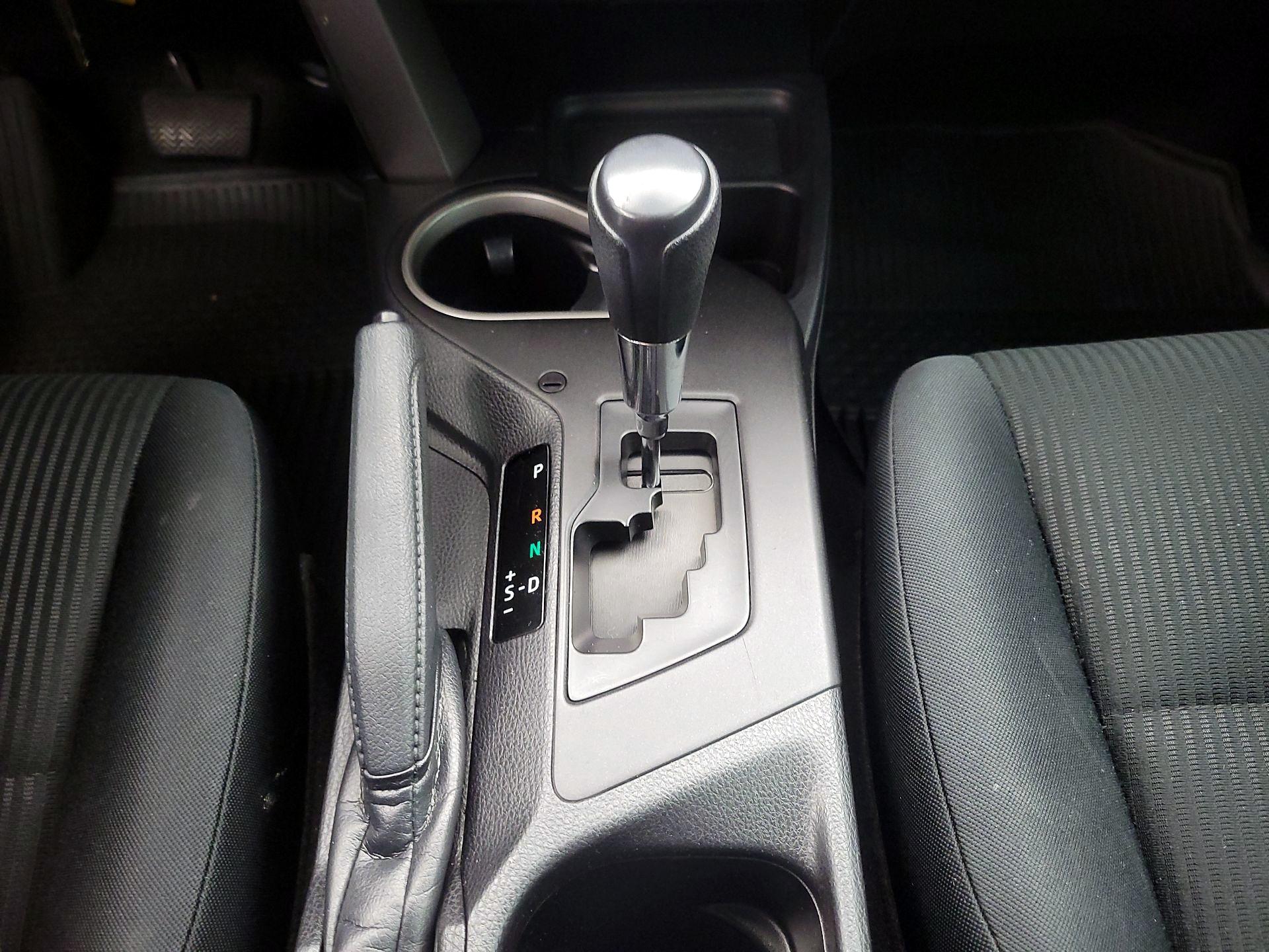 Thumbnail: 2017 Toyota RAV4 - 17