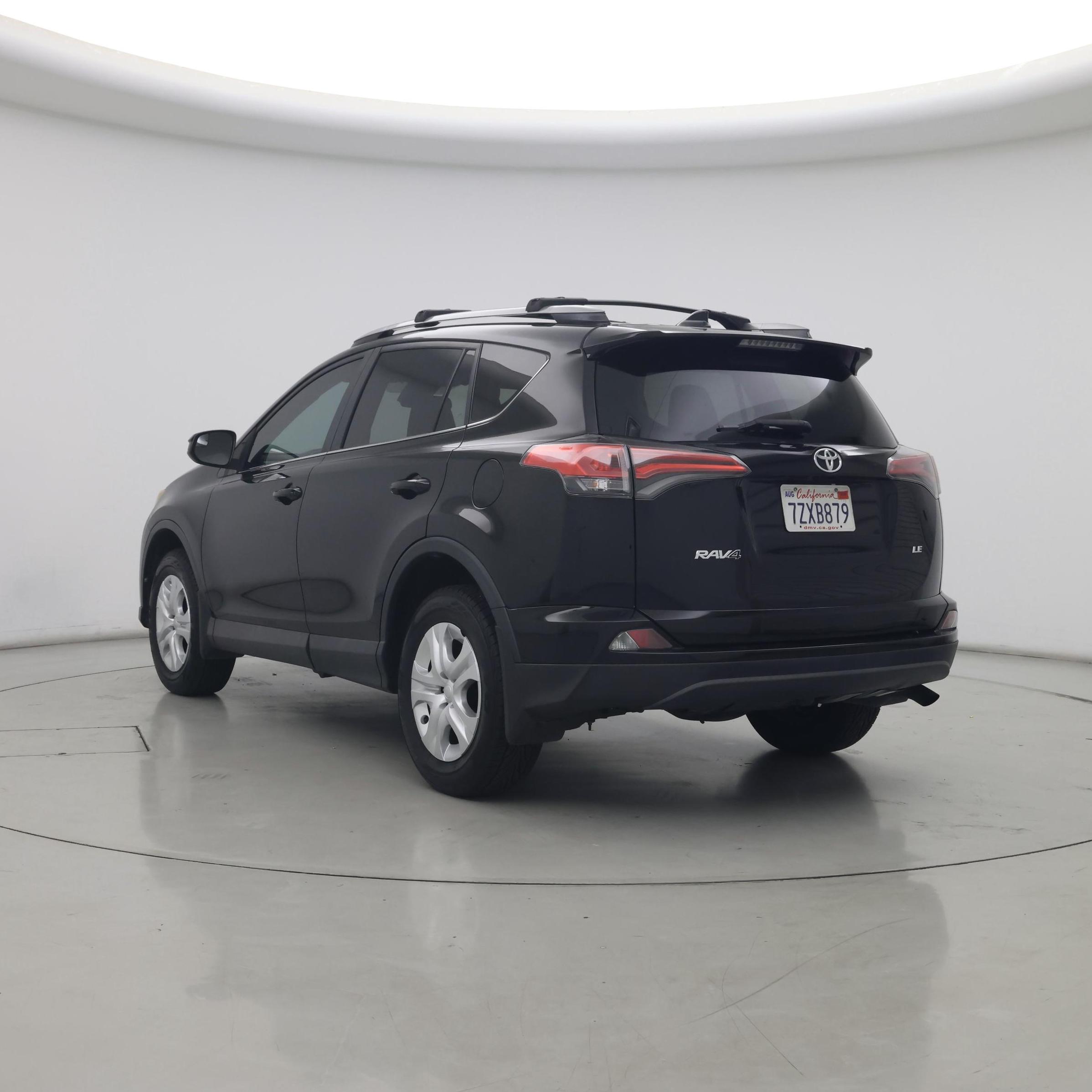 Thumbnail: 2017 Toyota RAV4 - 2