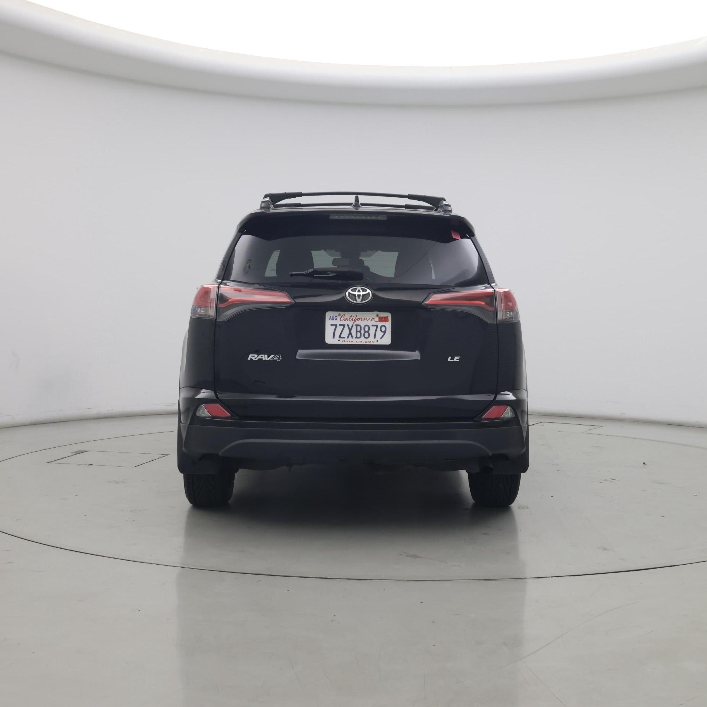 Thumbnail: 2017 Toyota RAV4 - 6