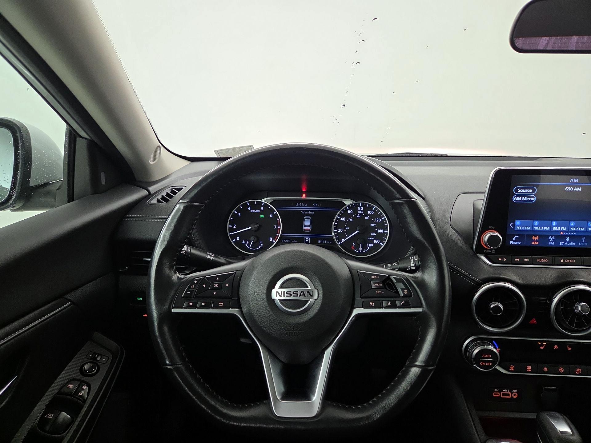 Thumbnail: 2023 Nissan Sentra - 10