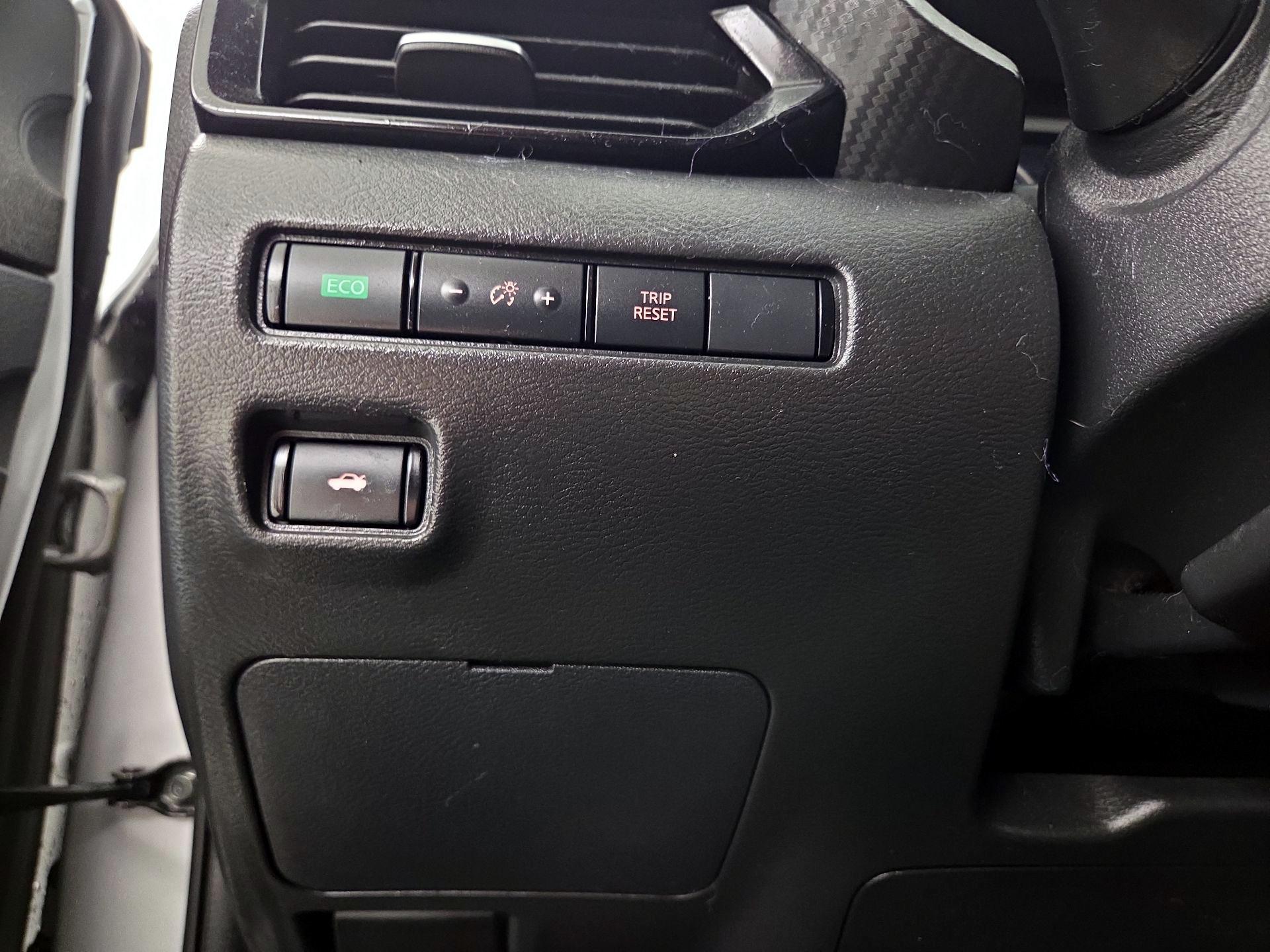 Thumbnail: 2023 Nissan Sentra - 13