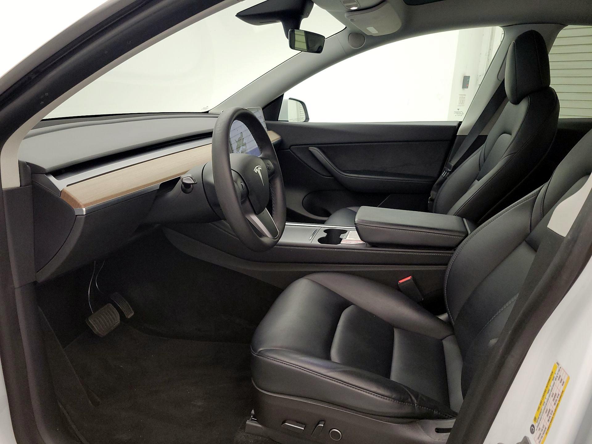 Thumbnail: 2022 Tesla Model Y - 11