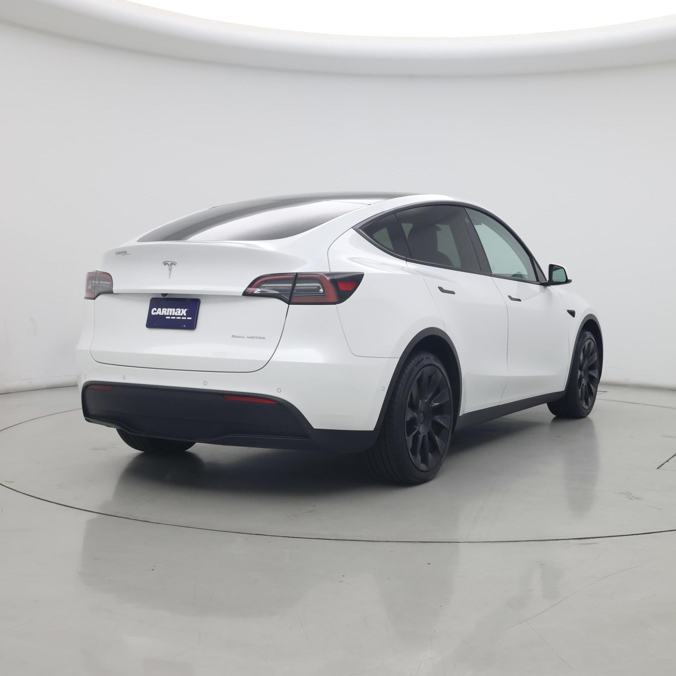 Thumbnail: 2022 Tesla Model Y - 8
