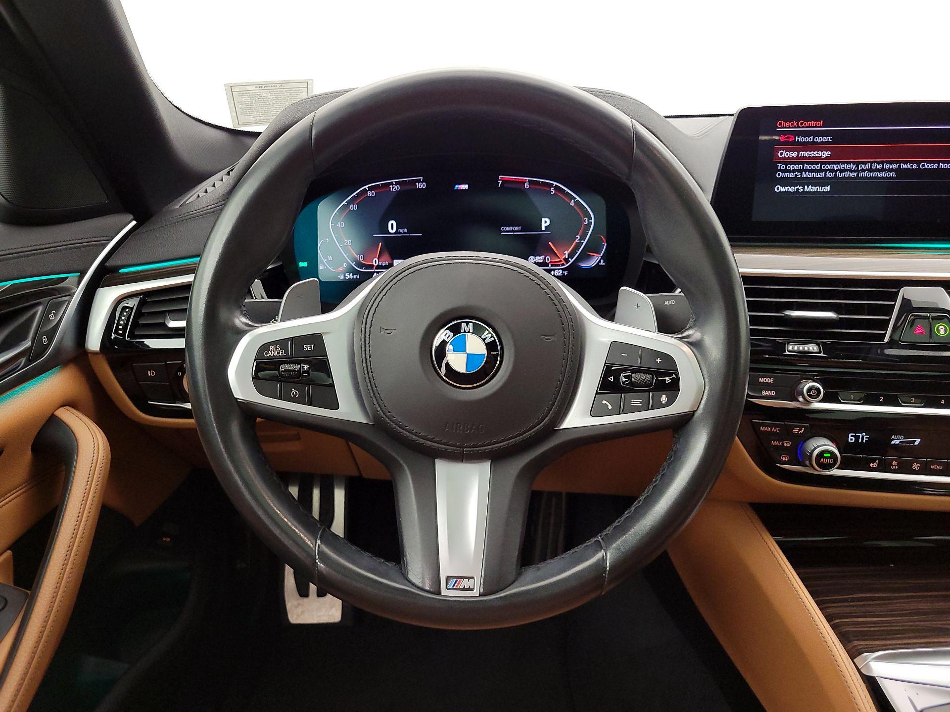 Thumbnail: 2020 BMW 5 Series - 10