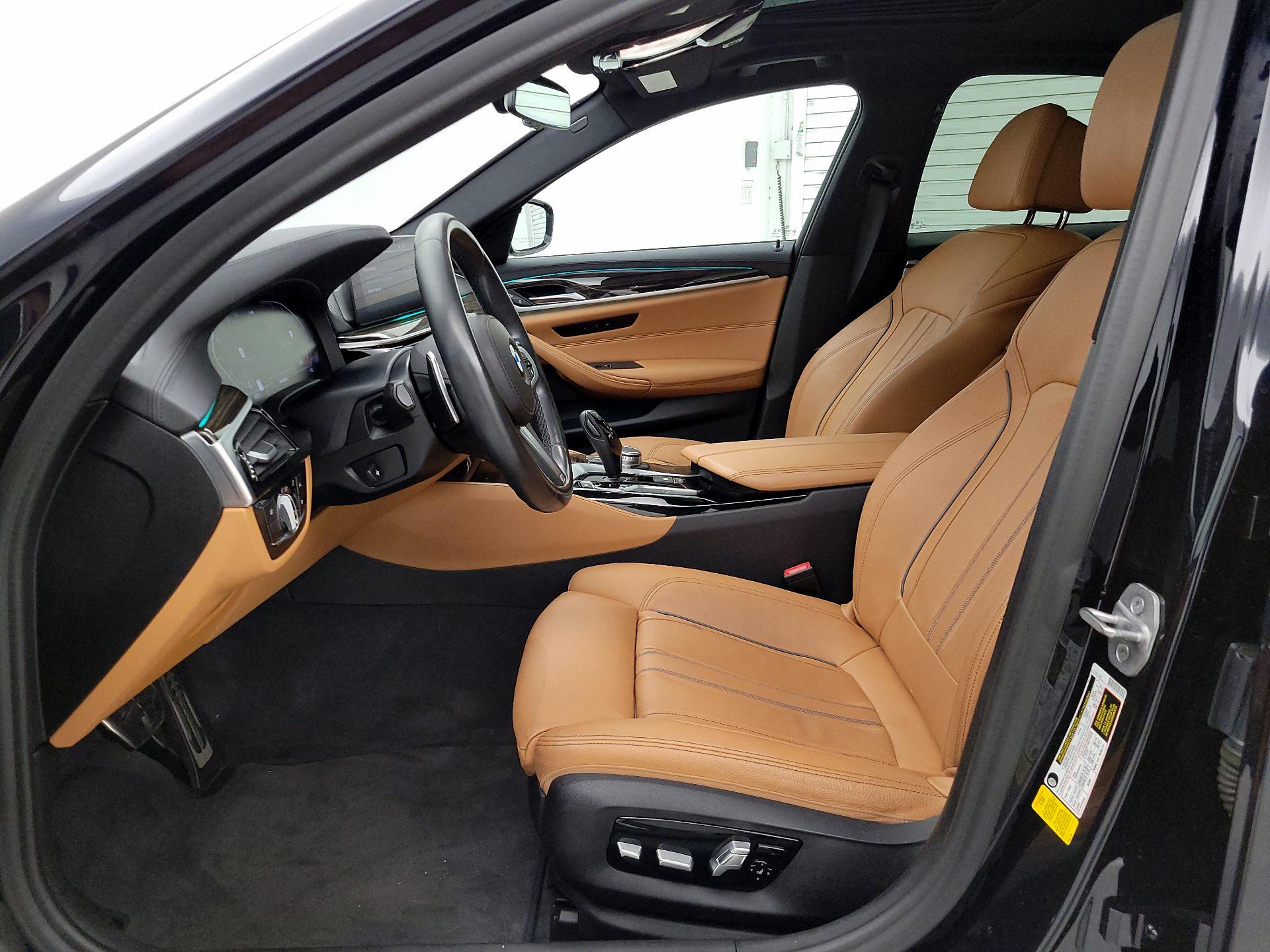 Thumbnail: 2020 BMW 5 Series - 11