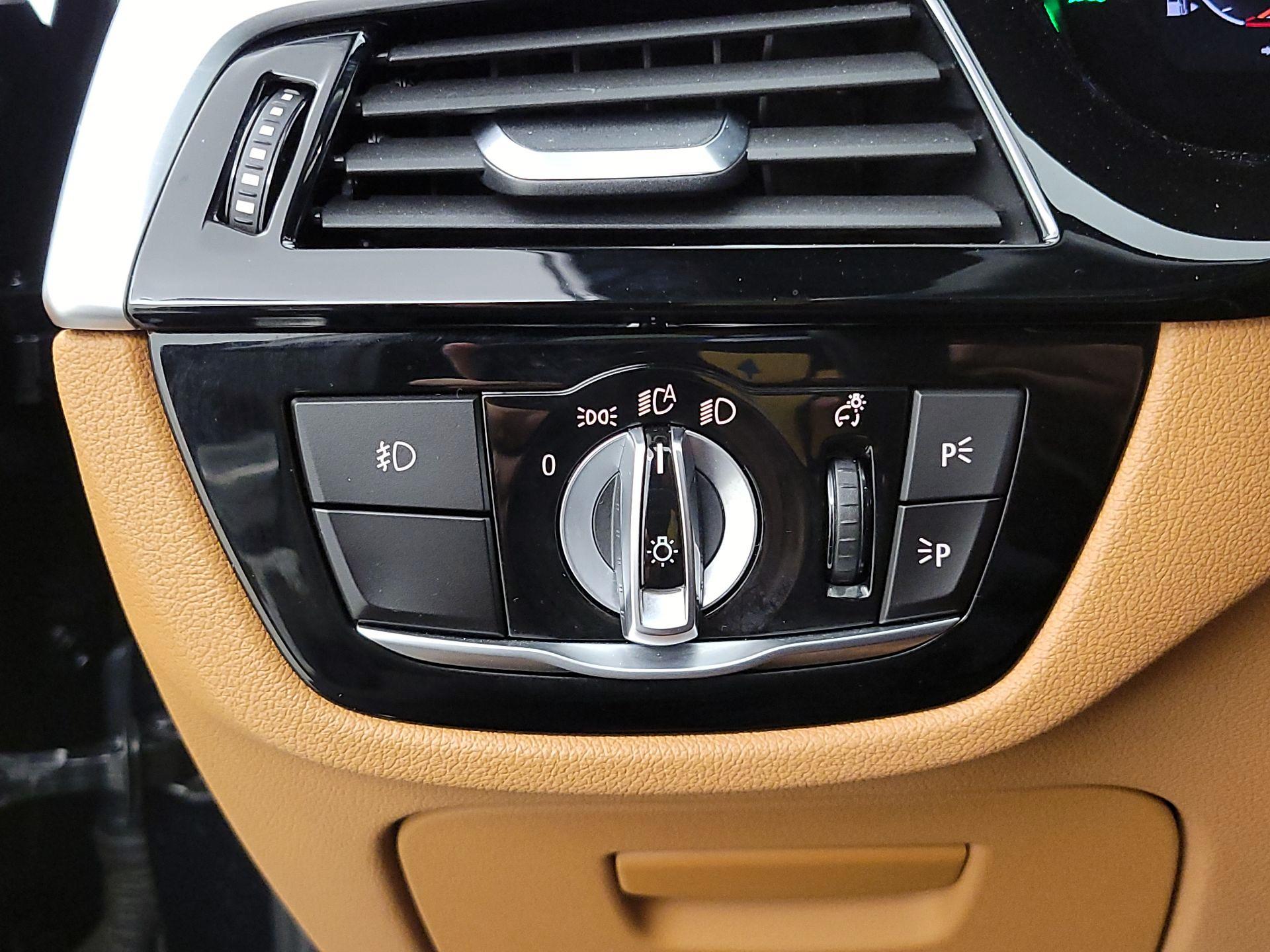 Thumbnail: 2020 BMW 5 Series - 13