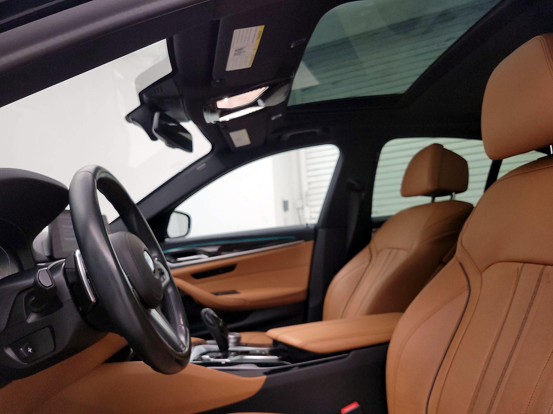 Thumbnail: 2020 BMW 5 Series - 20