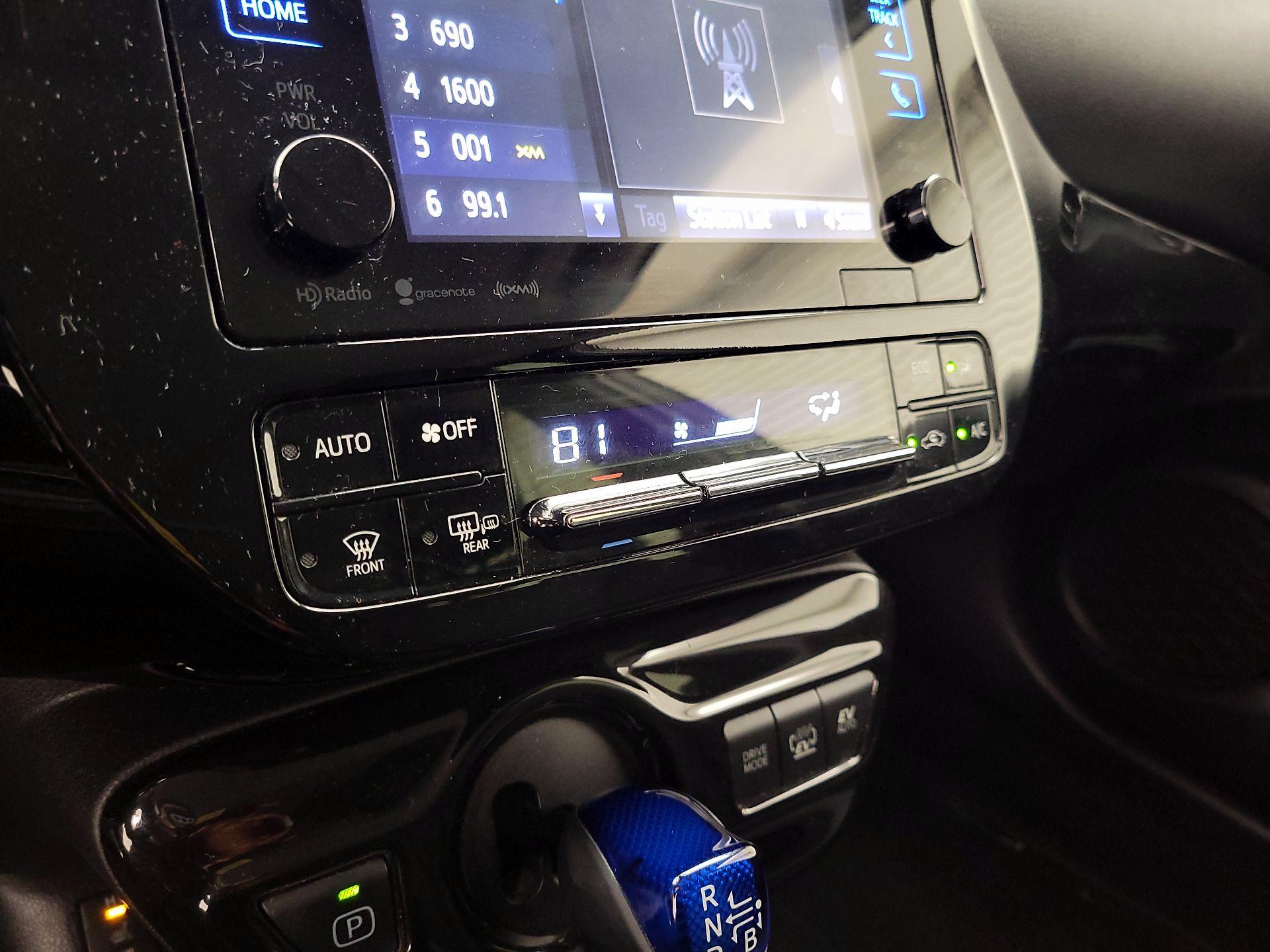 Thumbnail: 2019 Toyota Prius Prime - 15