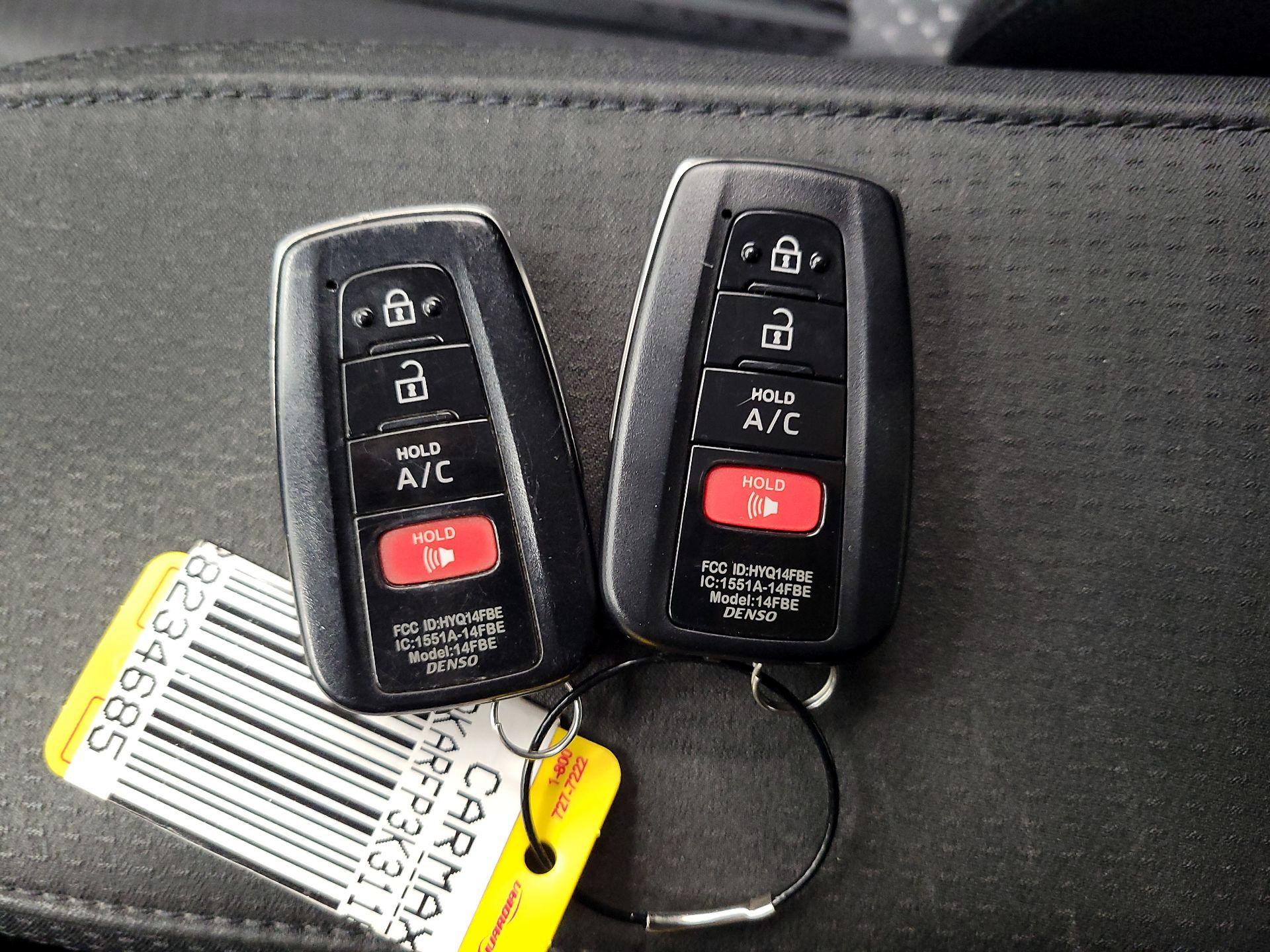 Thumbnail: 2019 Toyota Prius Prime - 20