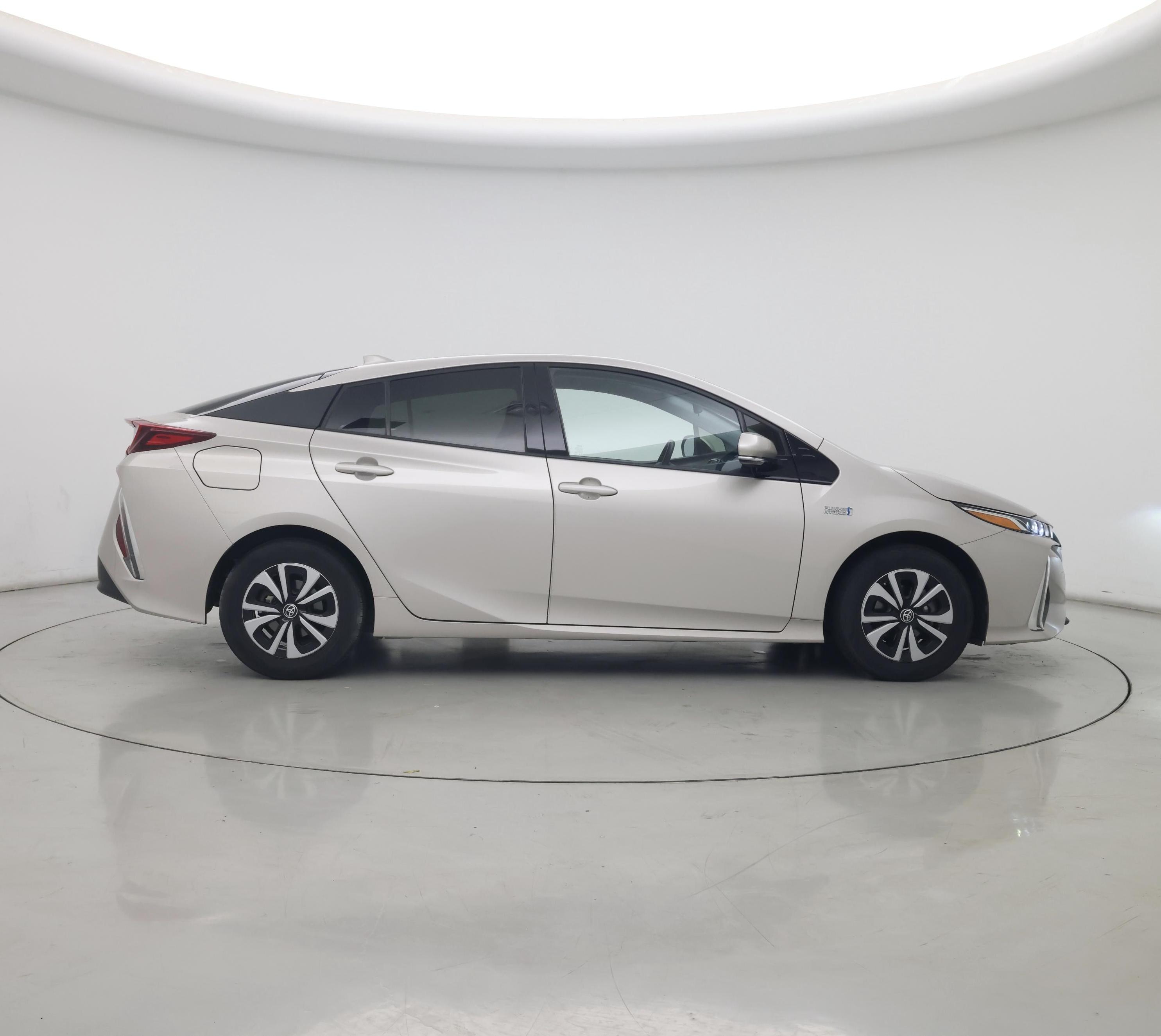 Thumbnail: 2019 Toyota Prius Prime - 7