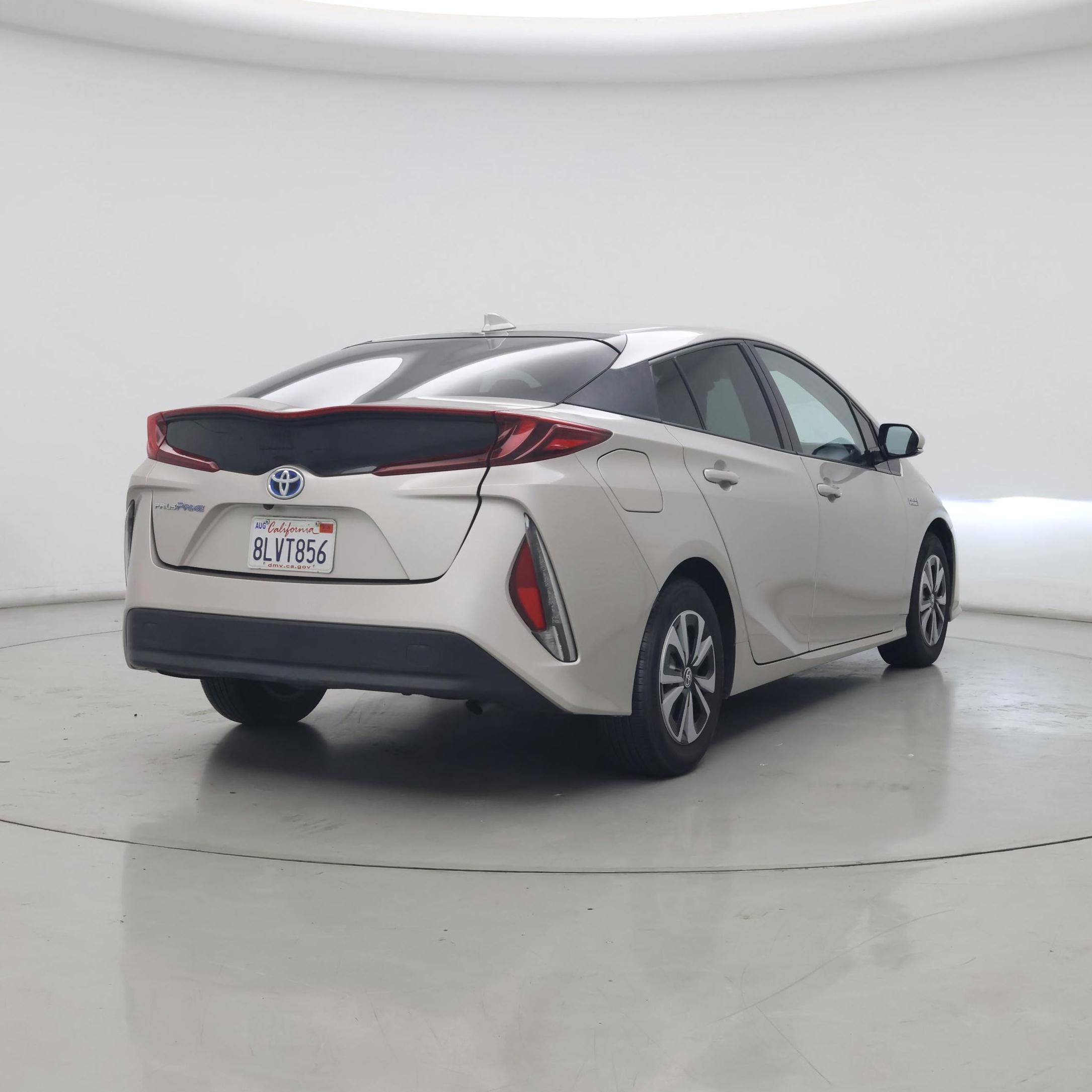 Thumbnail: 2019 Toyota Prius Prime - 8