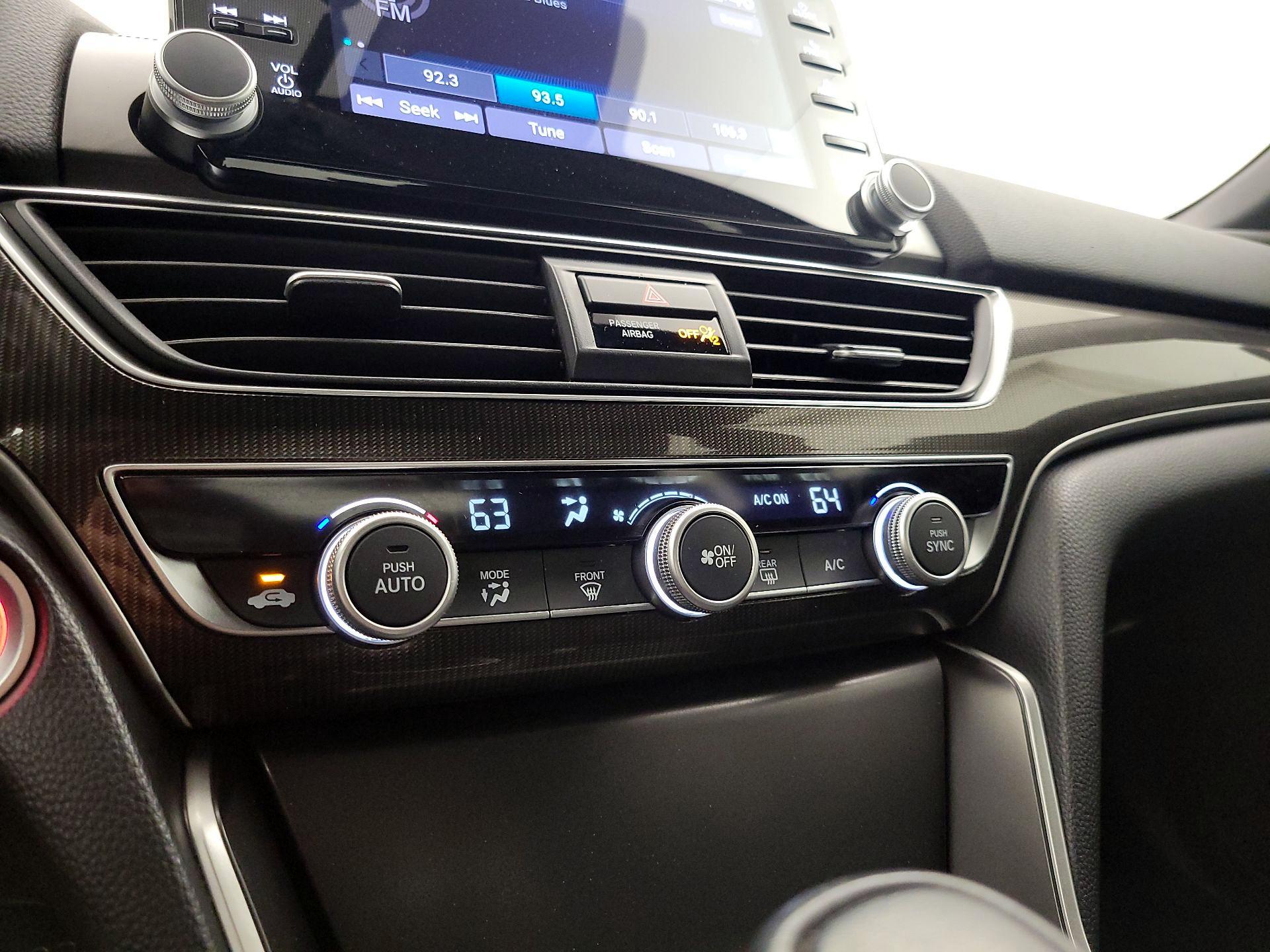 Thumbnail: 2018 Honda Accord - 16