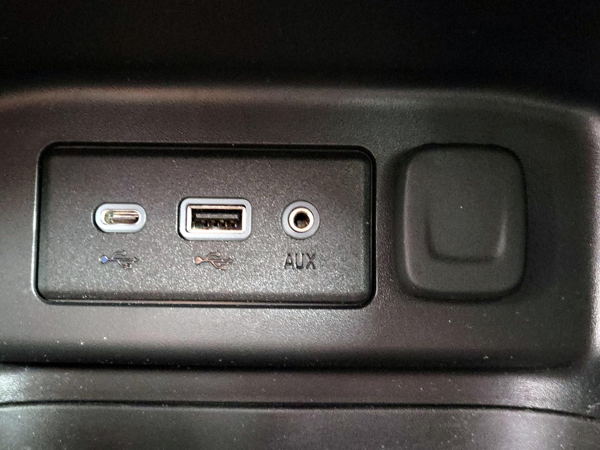 Thumbnail: 2024 Chevrolet Equinox - 18