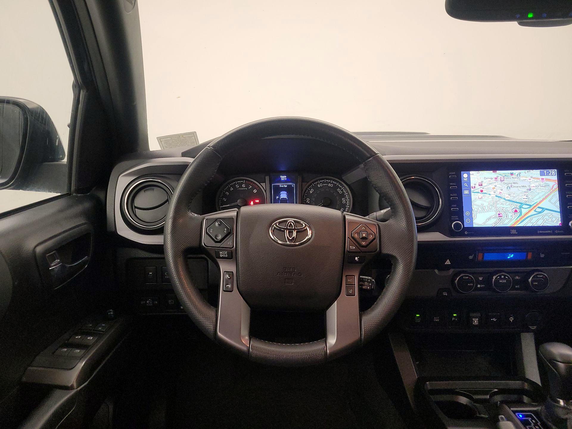 Thumbnail: 2021 Toyota Tacoma - 10