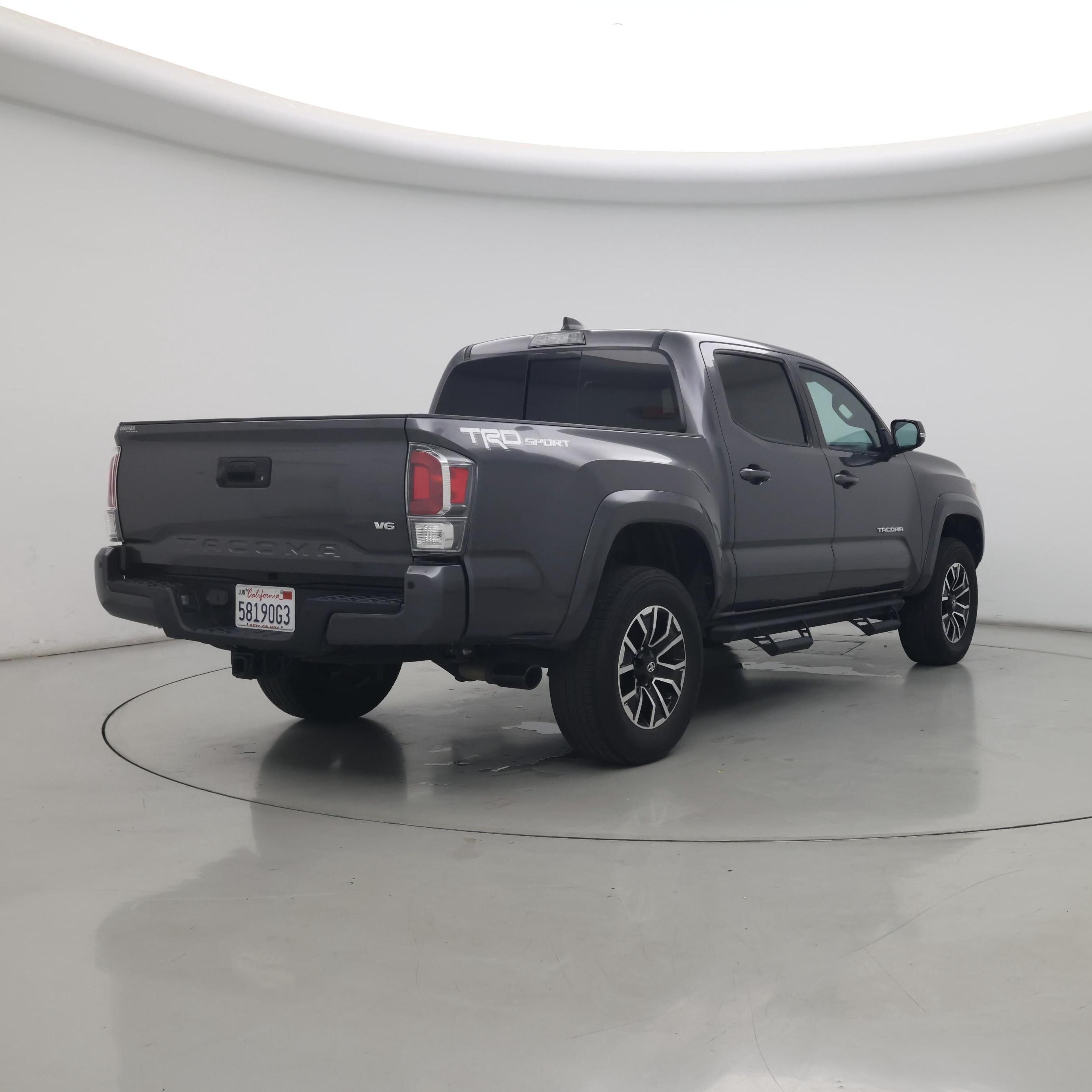 Thumbnail: 2021 Toyota Tacoma - 8
