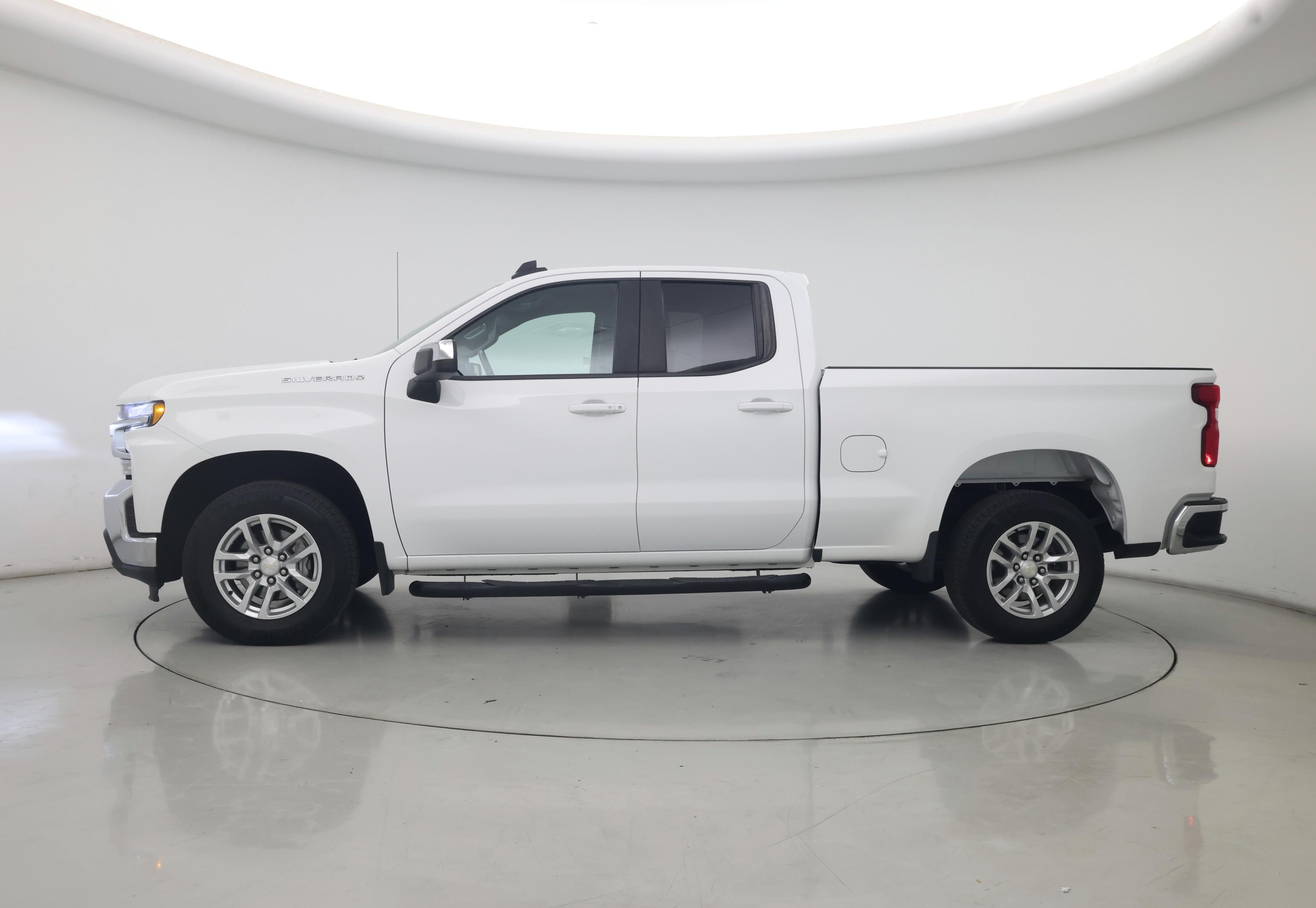 Thumbnail: 2021 Chevrolet Silverado 1500 - 3