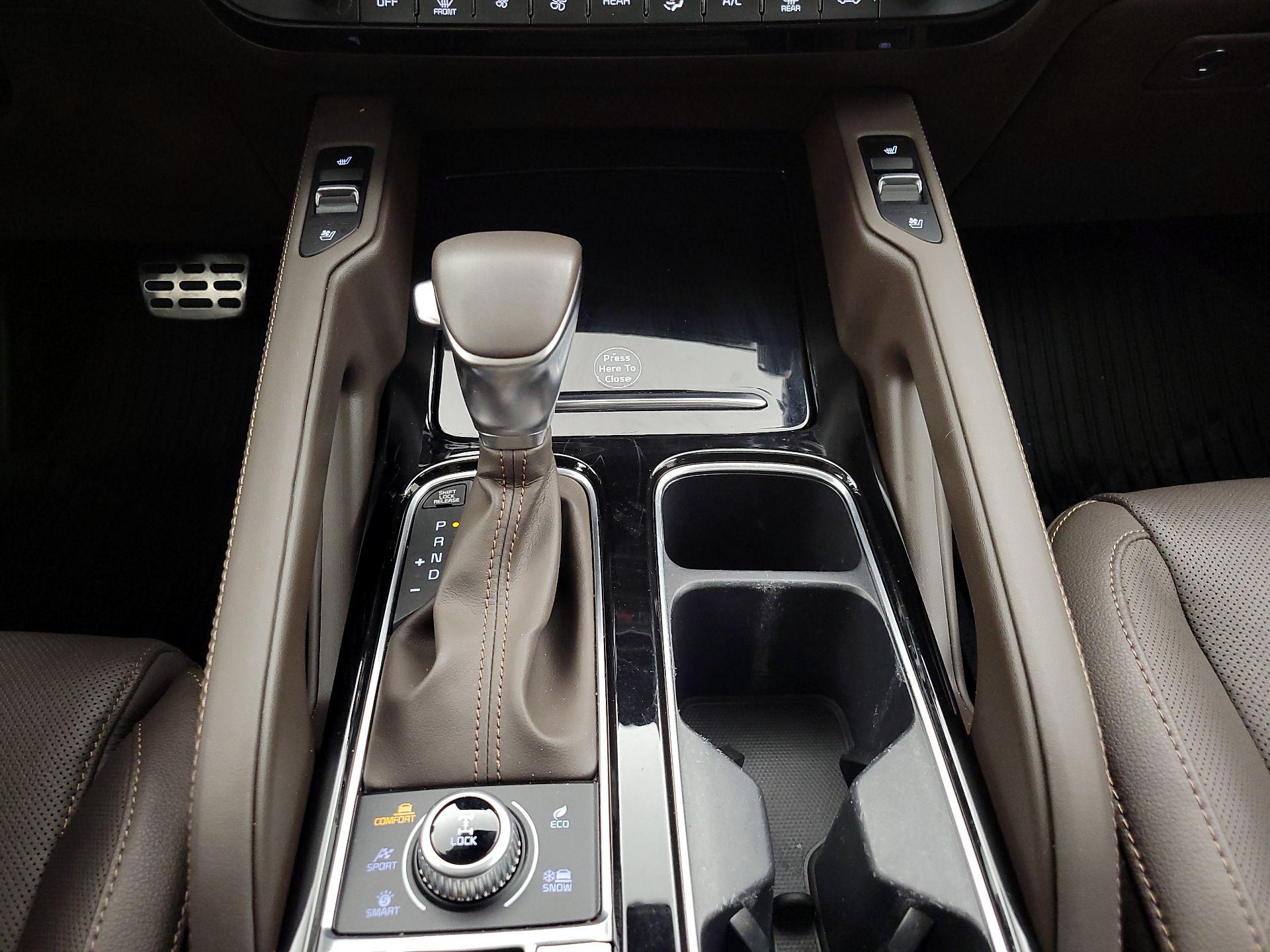 Thumbnail: 2021 Kia Telluride - 18