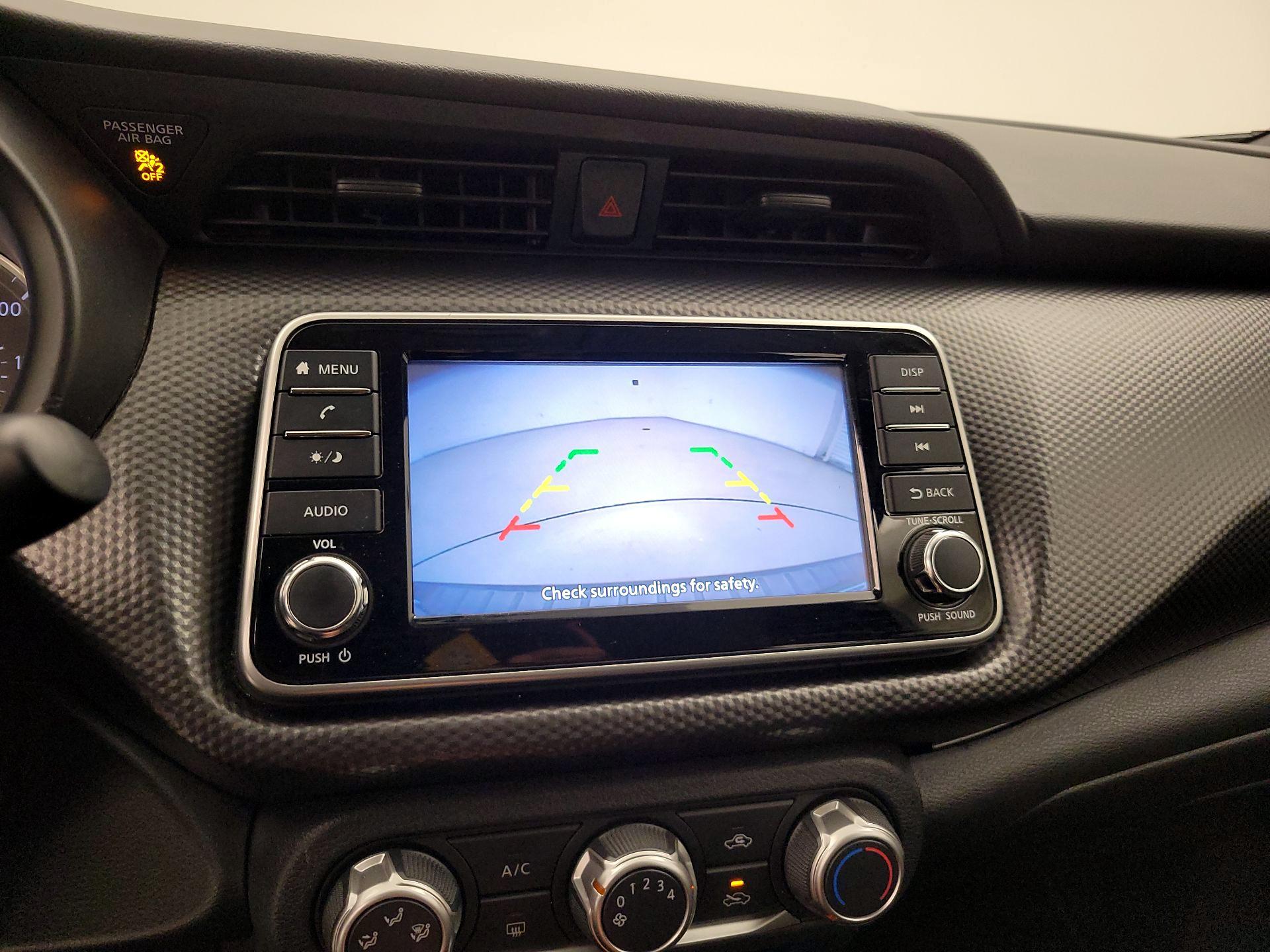 Thumbnail: 2019 Nissan Kicks - 14