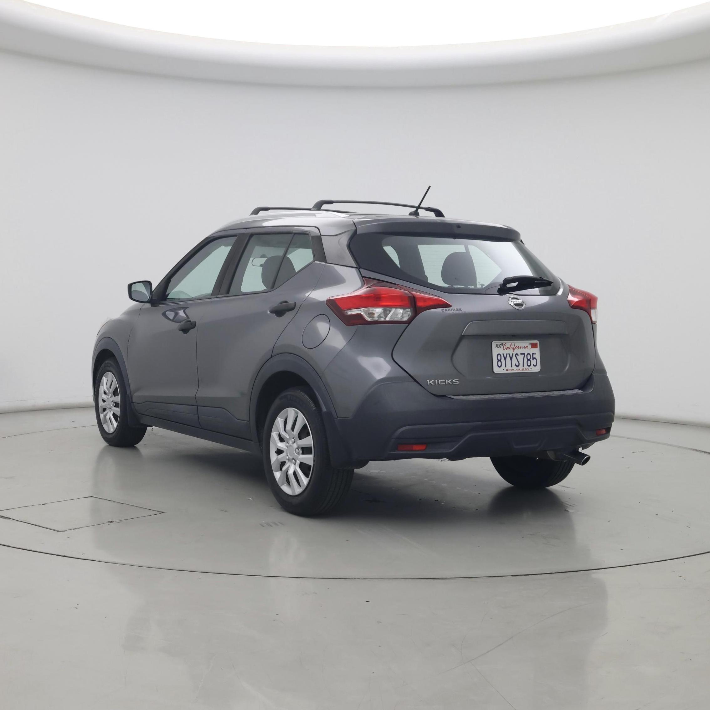 Thumbnail: 2019 Nissan Kicks - 2