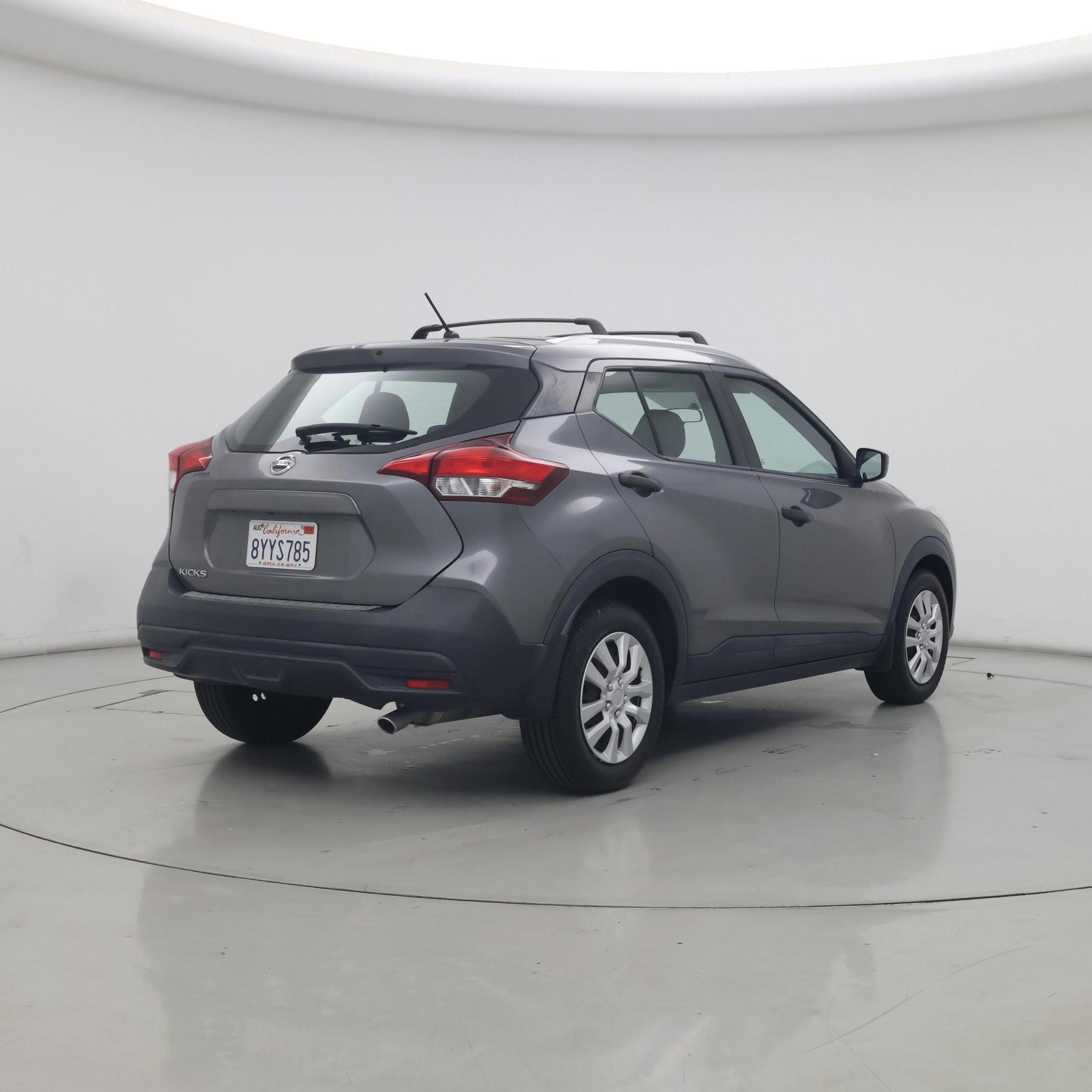 Thumbnail: 2019 Nissan Kicks - 8