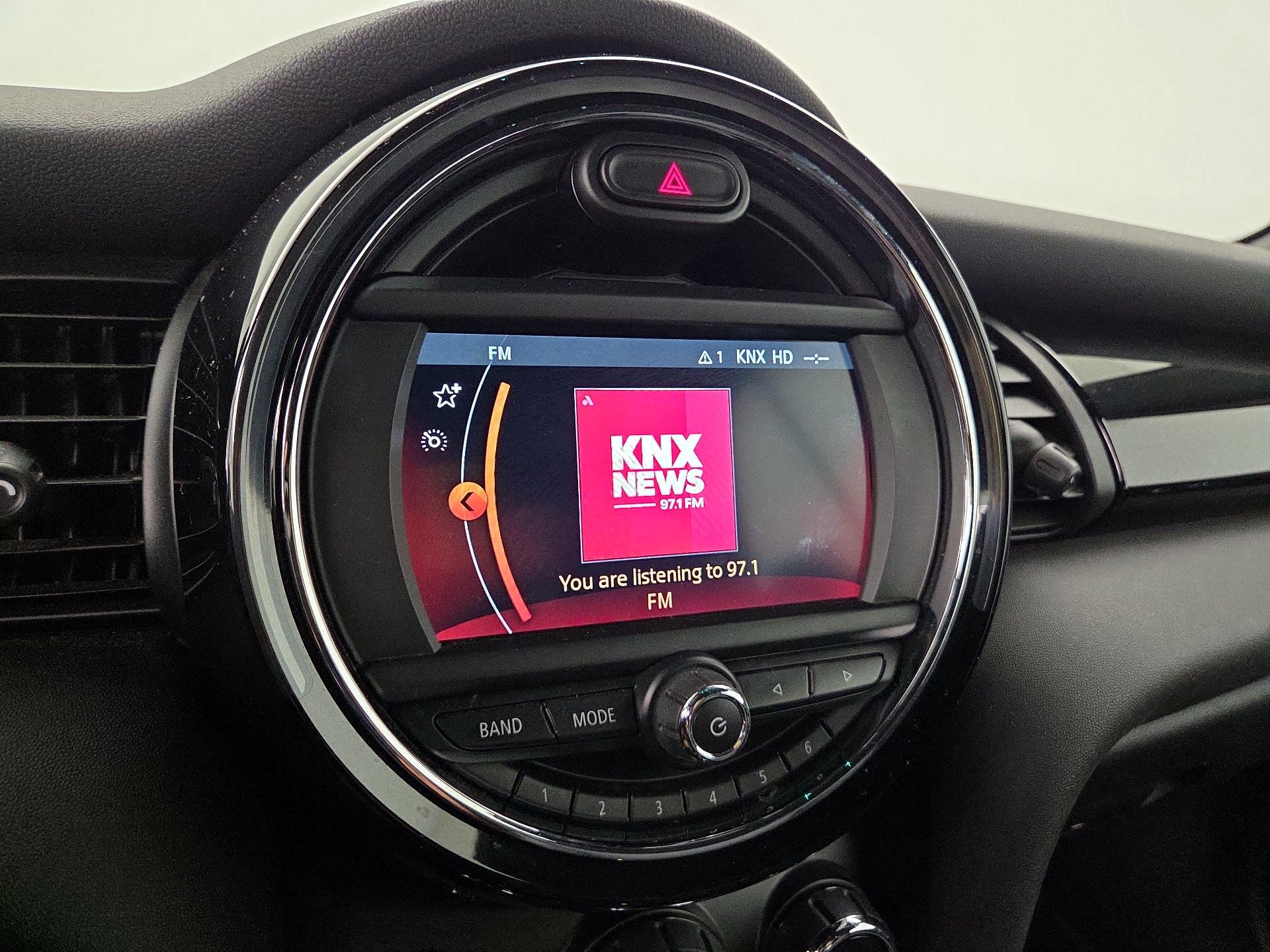 Thumbnail: 2019 MINI Cooper - 15