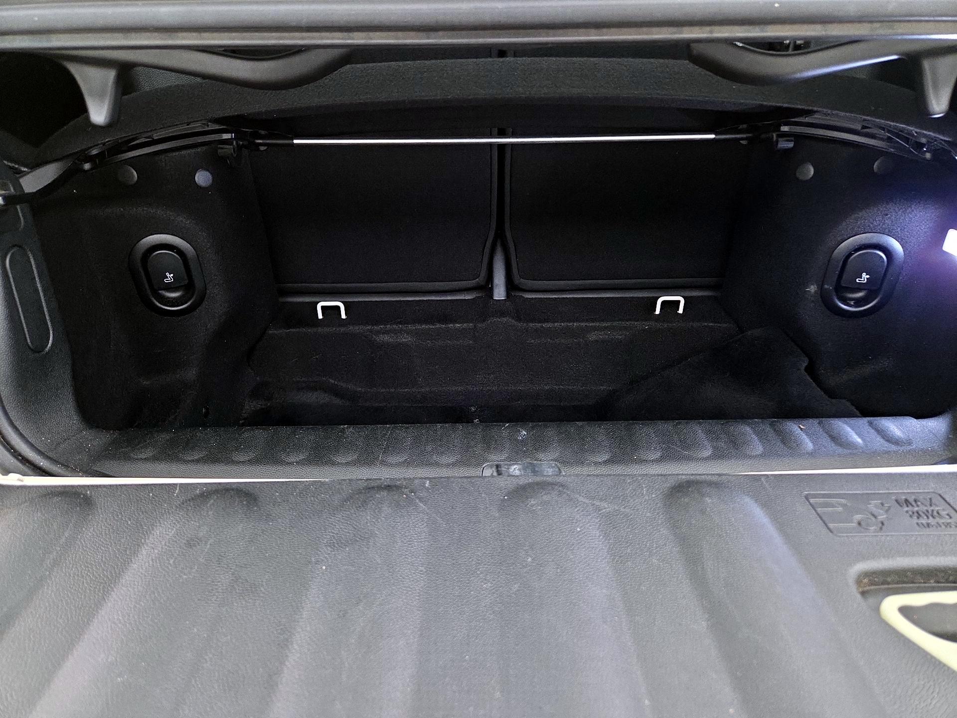 Thumbnail: 2019 MINI Cooper - 20