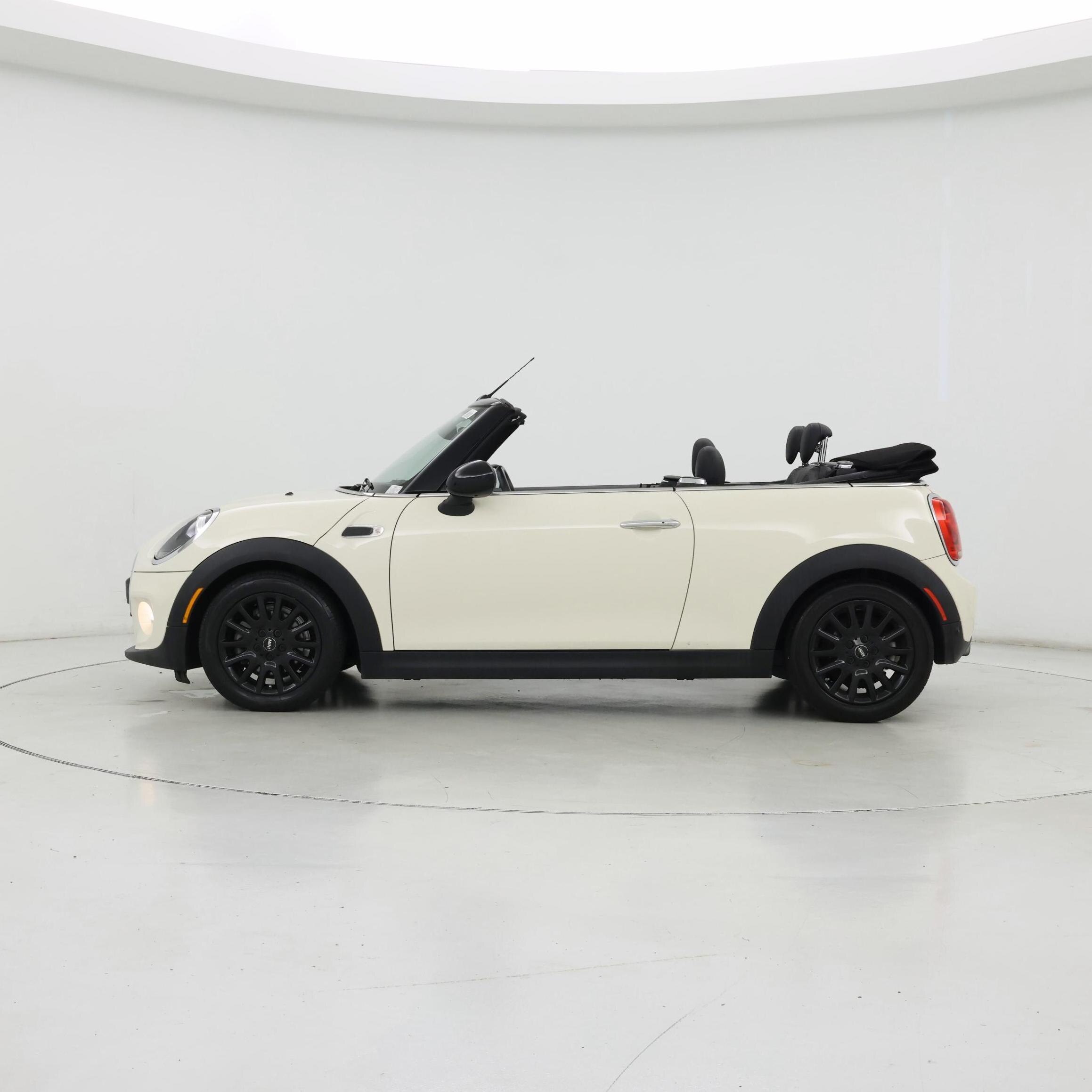 Thumbnail: 2019 MINI Cooper - 3