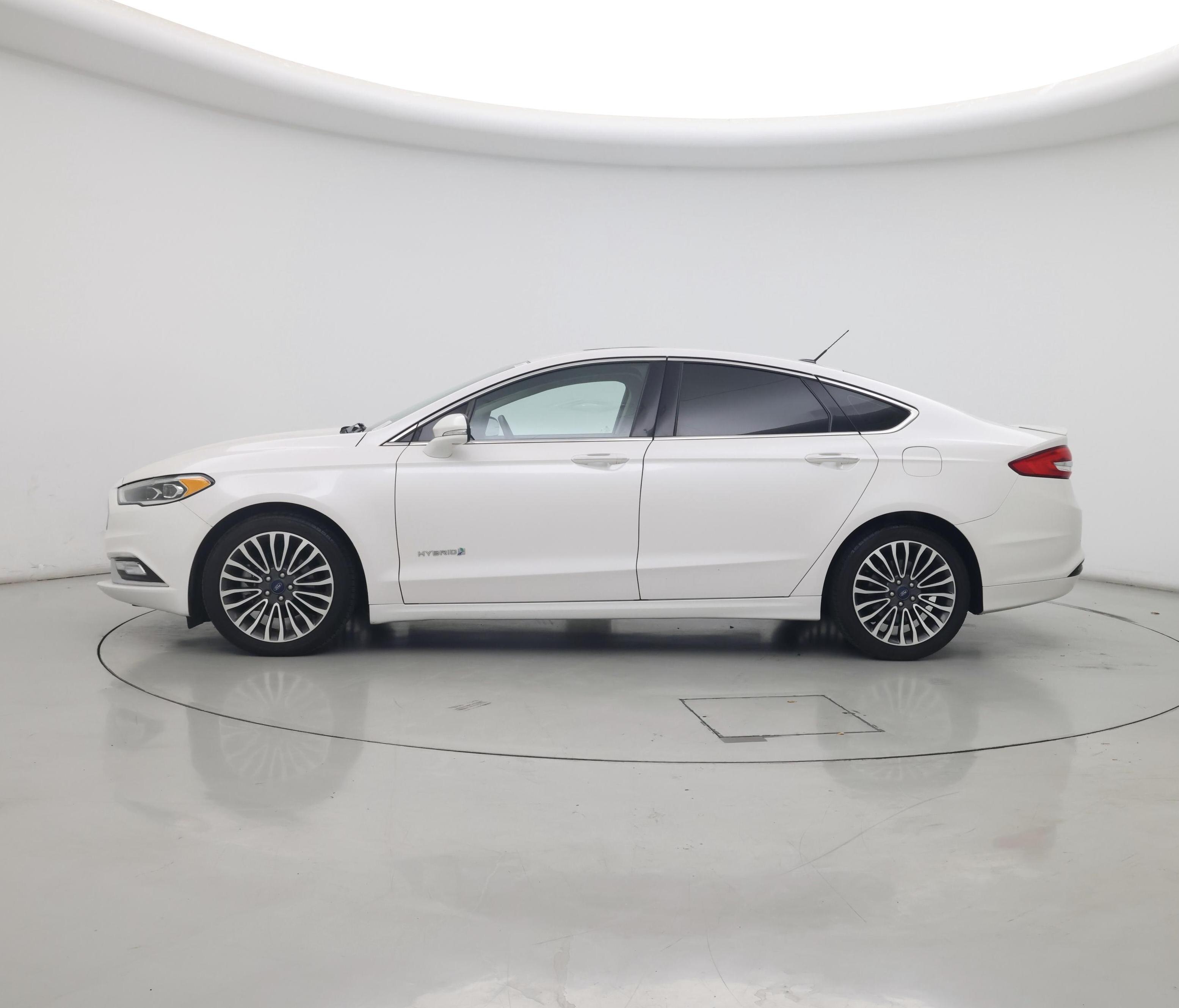 Thumbnail: 2018 Ford Fusion - 3