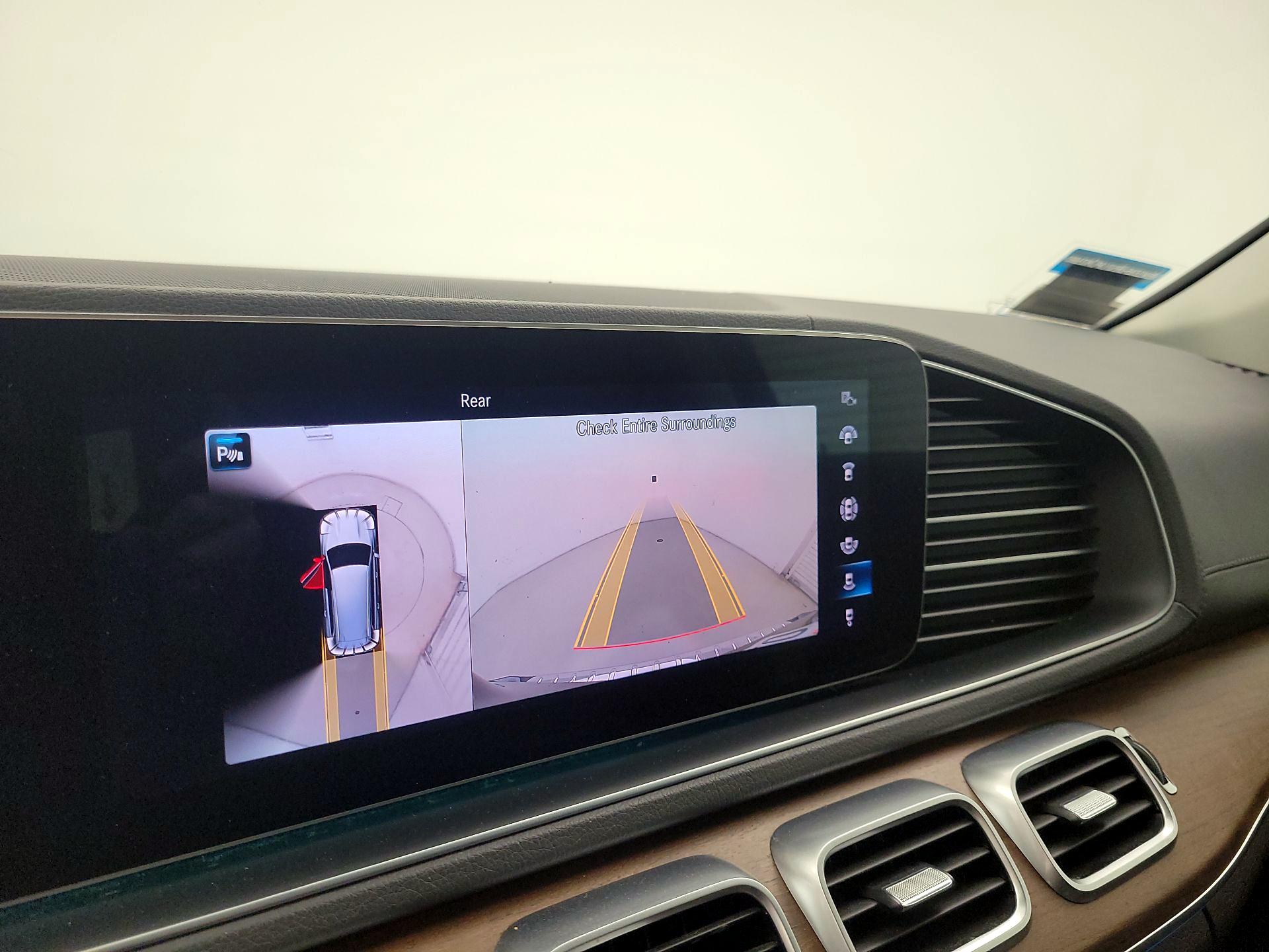 Thumbnail: 2020 Mercedes-Benz GLS - 14