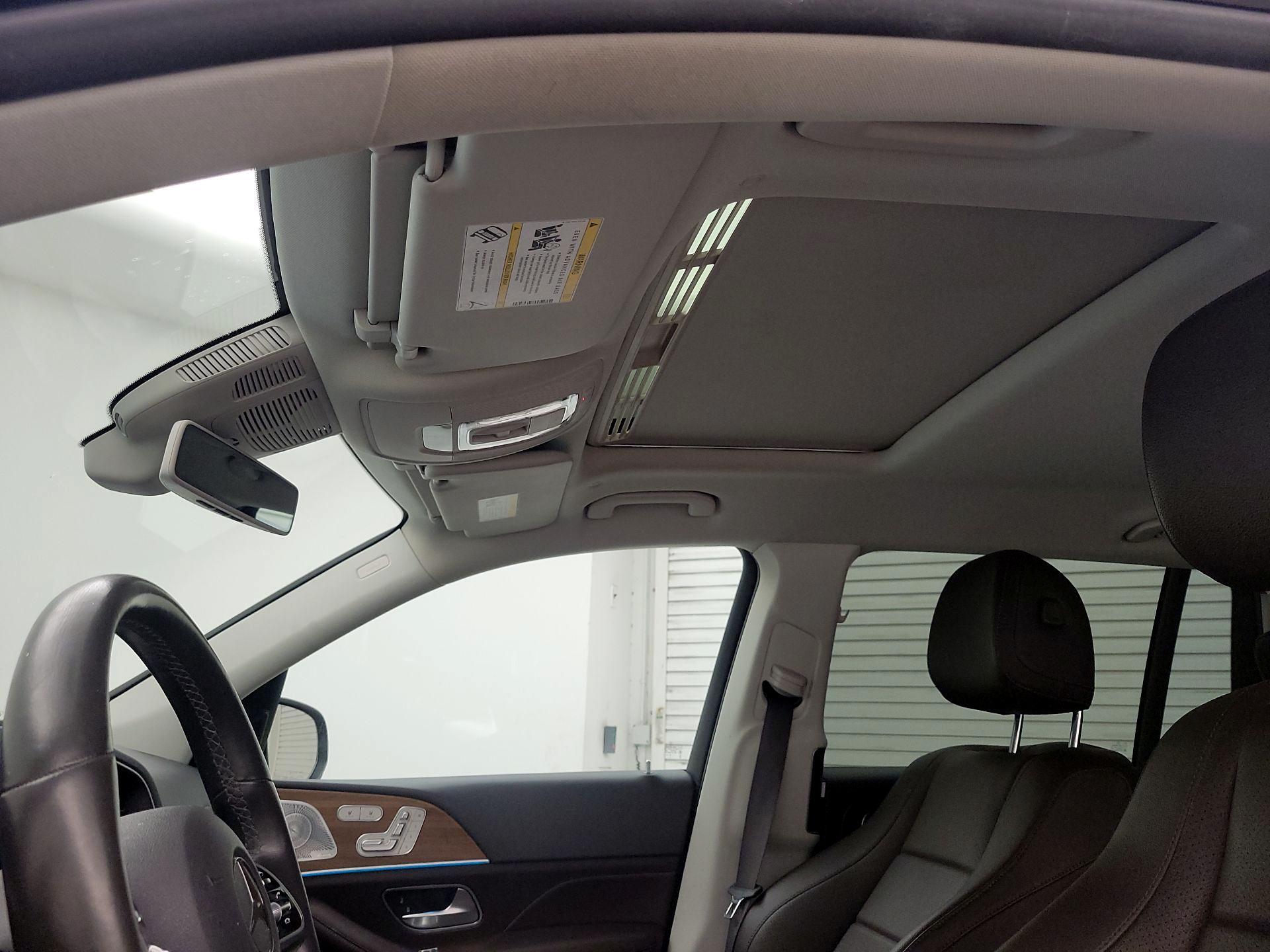 Thumbnail: 2020 Mercedes-Benz GLS - 19