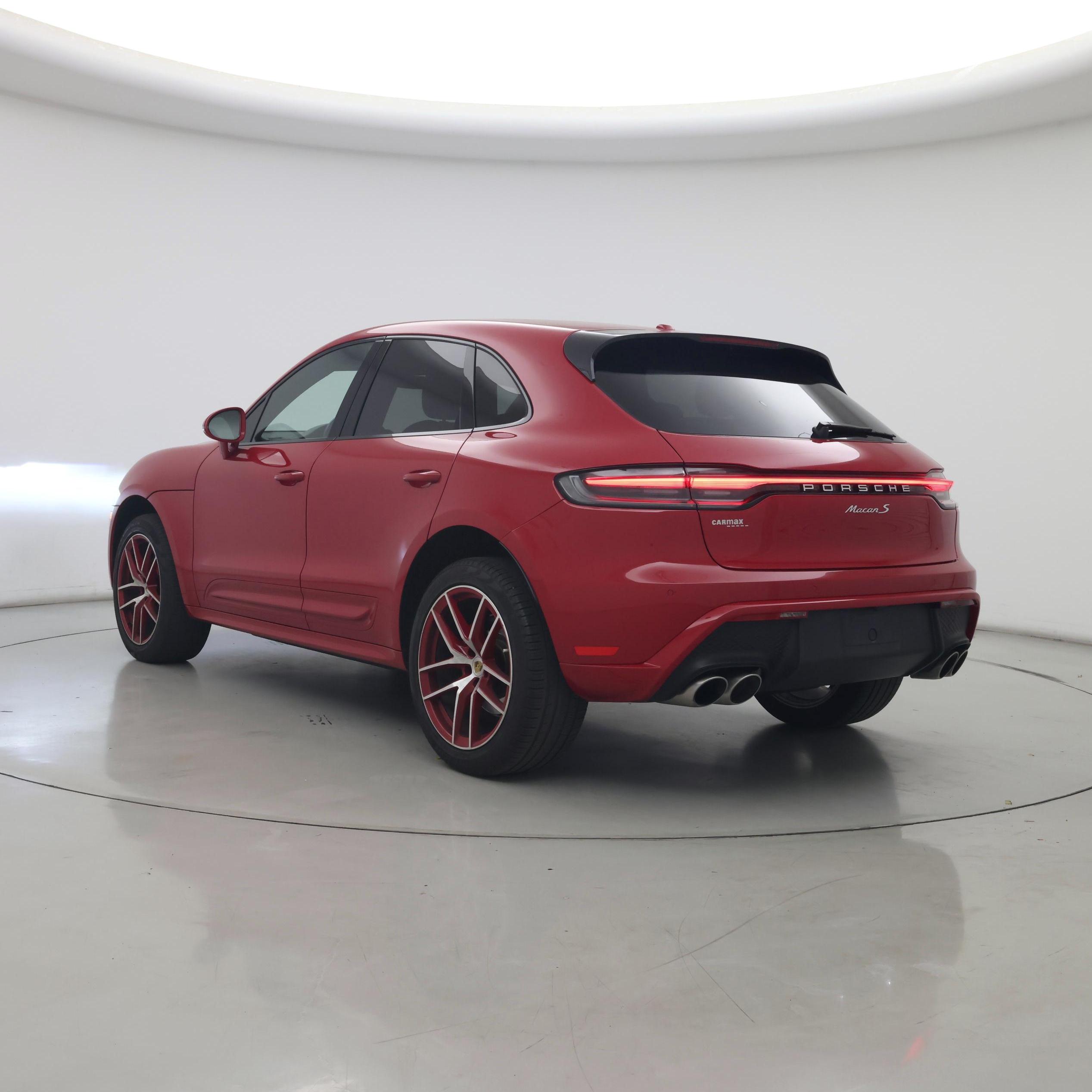 Thumbnail: 2022 Porsche Macan - 2
